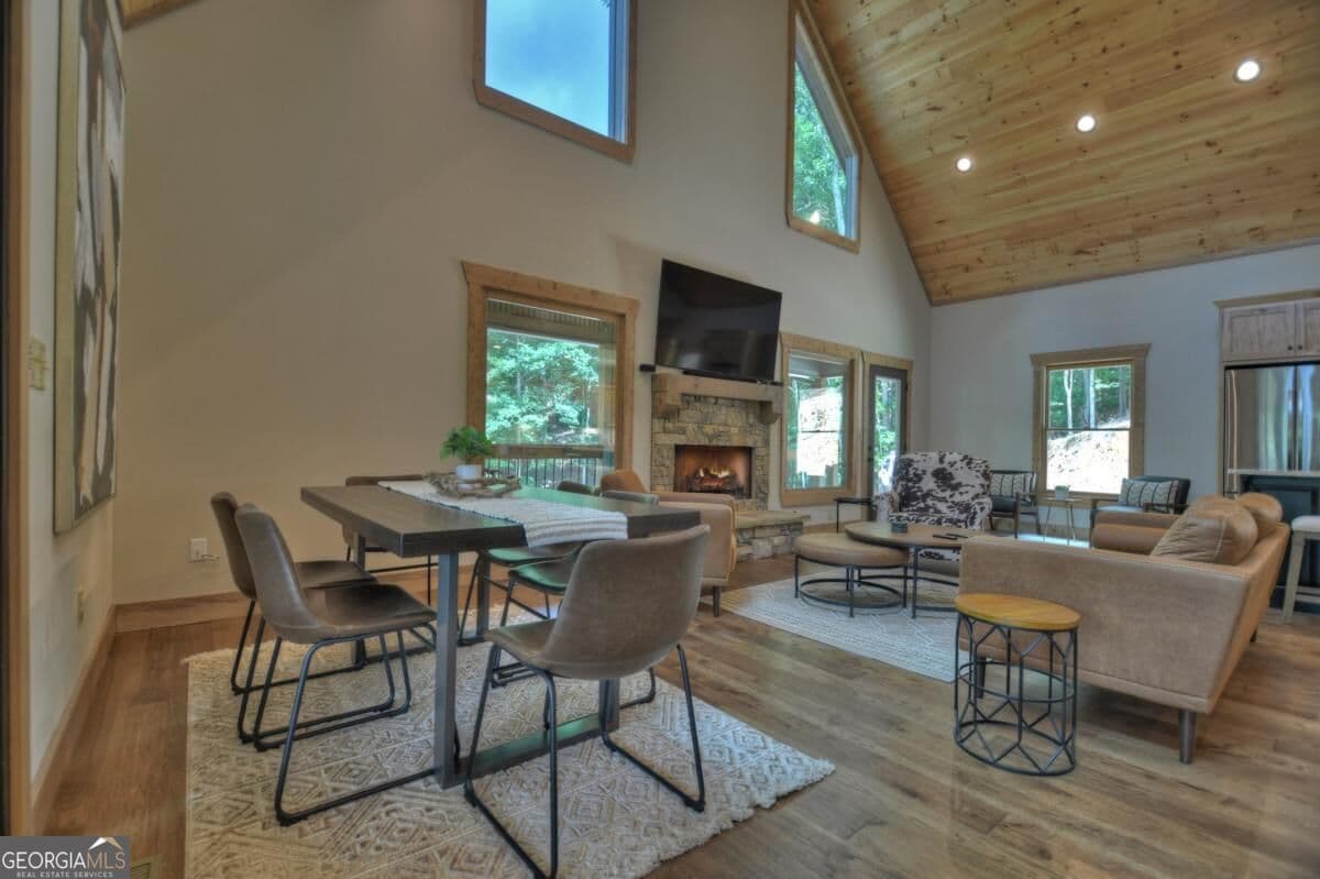 3 bedroom, 3.5 bathroom, 2,604 sq ft cabin,single family residence for sale at 80 Parker Court, Ellijay, GA 30540 — photo 10