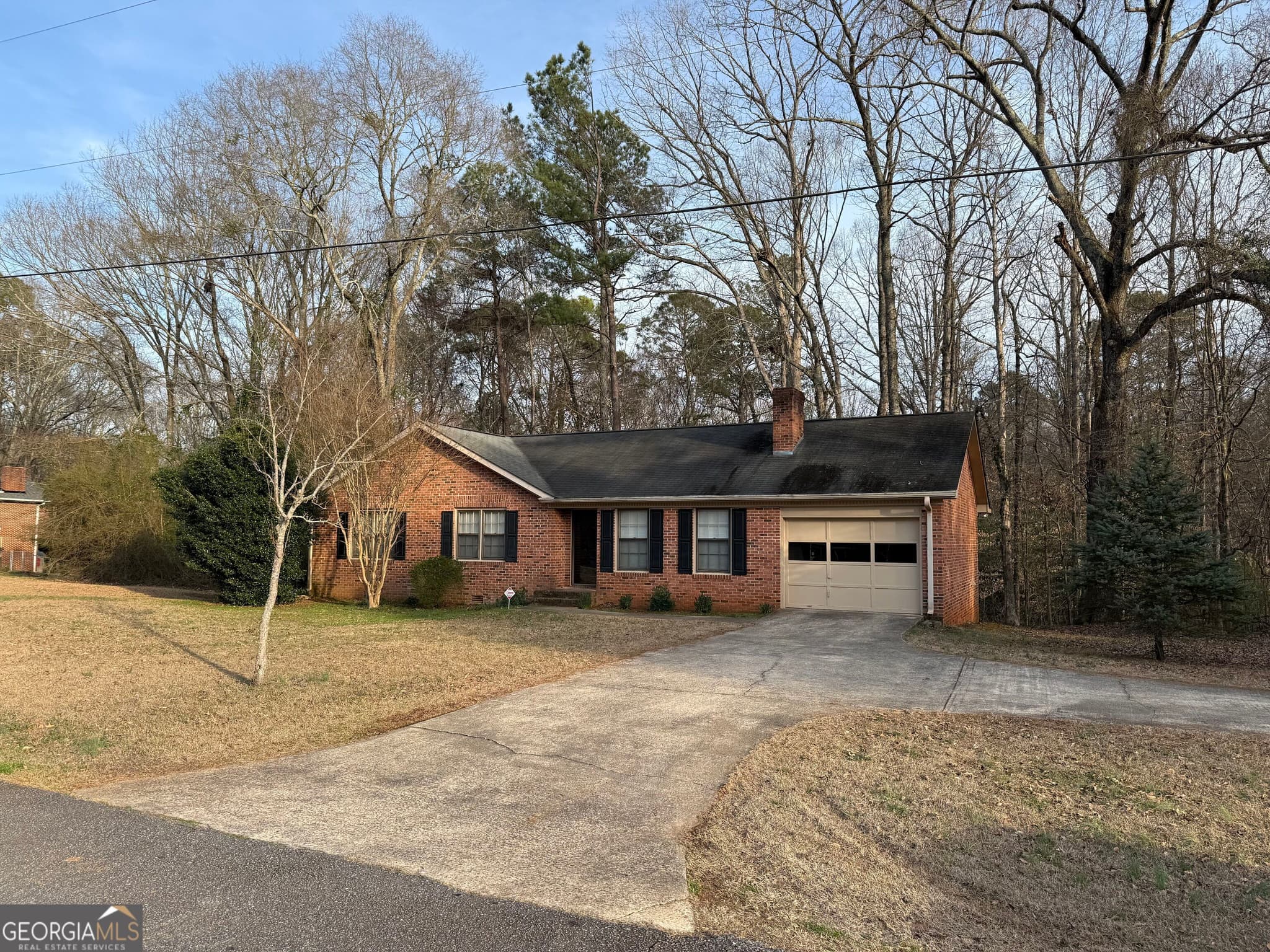 3 bedroom, 2 bathroom, 1,740 sq ft single family residence for rent at 1030 Cherokee Circle, Athens, GA 30606 for $1,825 a month