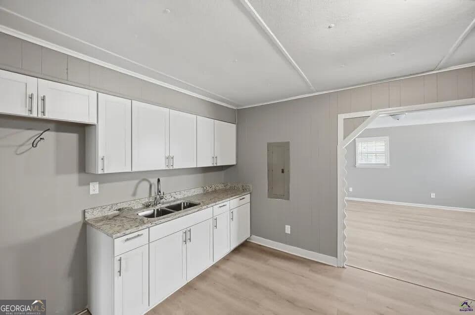5 bedroom, 2 bathroom, 1,940 sq ft single family residence for rent at 427 Gun Club Road, Fort Valley, GA 31030 for $1,645 a month — photo 6
