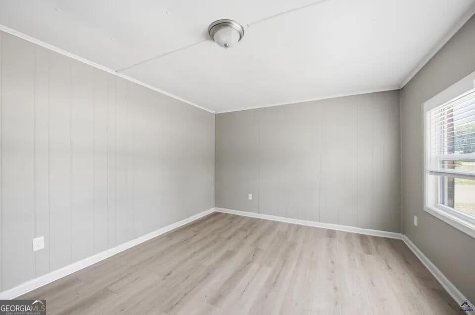 5 bedroom, 2 bathroom, 1,940 sq ft single family residence for rent at 427 Gun Club Road, Fort Valley, GA 31030 for $1,645 a month — photo 5