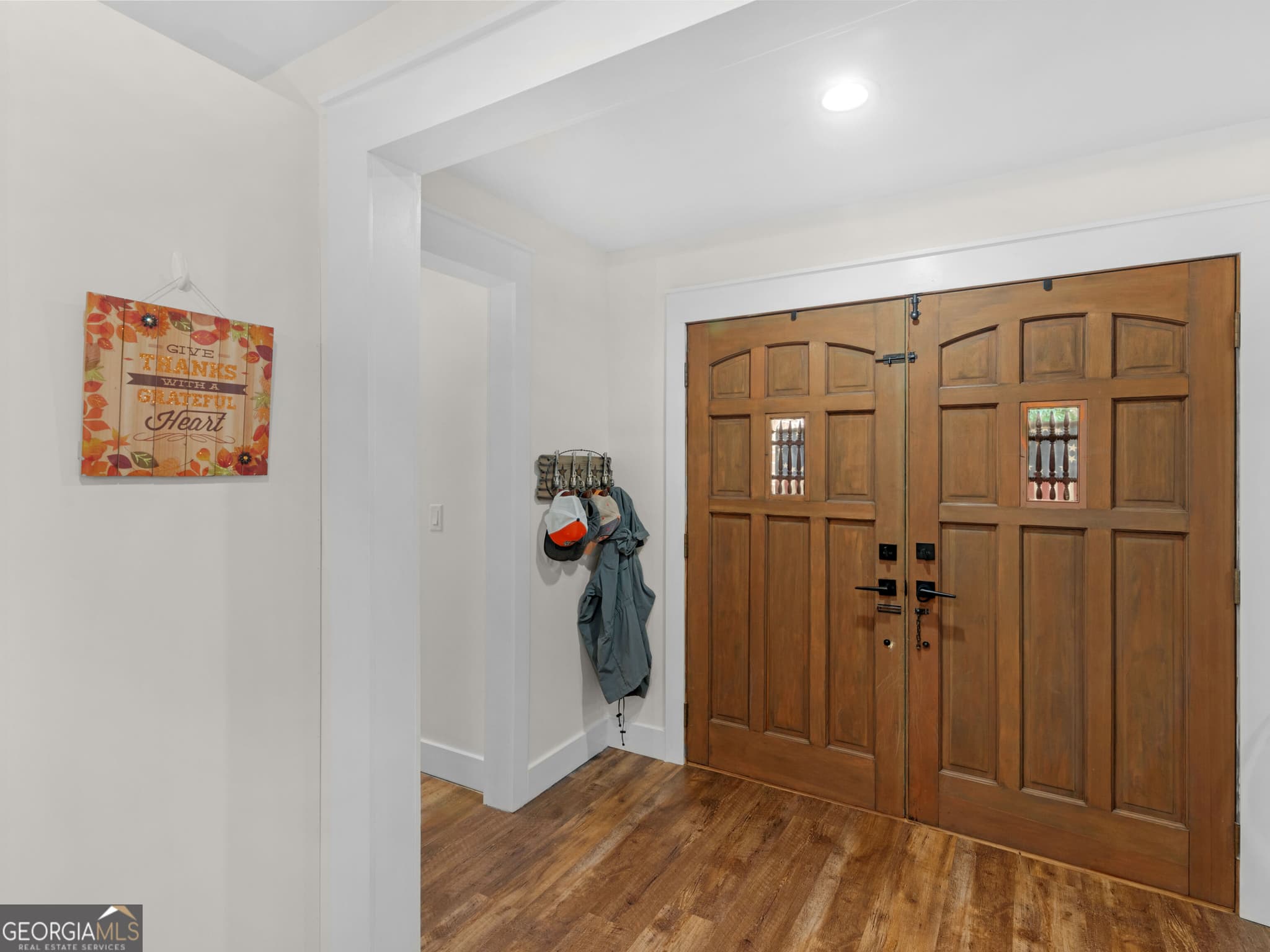 3 bedroom, 2.5 bathroom, 1,764 sq ft single family residence for sale at 3384 Dames Ferry Road, Forsyth, GA 31029 — photo 8