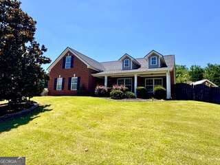 4 bedroom, 3 bathroom, 2,014 sq ft single family residence for sale at 302 Hampton Park Drive, Athens, GA 30606 — photo 1 of 41