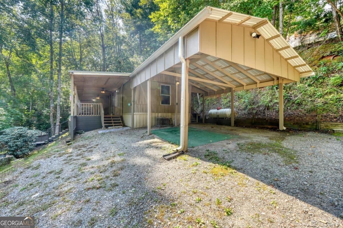 2 bedroom, 2 bathroom manufactured home,single family residence under contract at 754 Ruby Lake Drive, Hiawassee, GA 30546 — photo 8