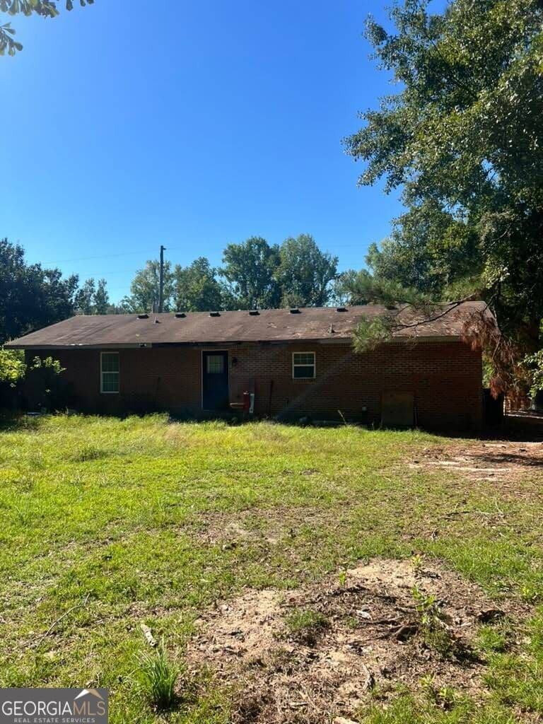 3 bedroom, 1.5 bathroom, 1,142 sq ft single family residence for sale at 2125 Chadwick Road, Augusta, GA 30906 — photo 4