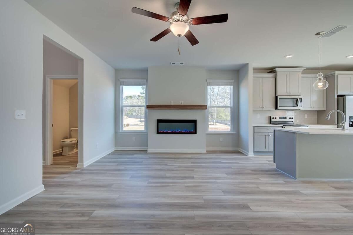 4 bedroom, 3.5 bathroom, 2,400 sq ft single family residence for sale at 62 Cedar Drive, Fairburn, GA 30213 — photo 8