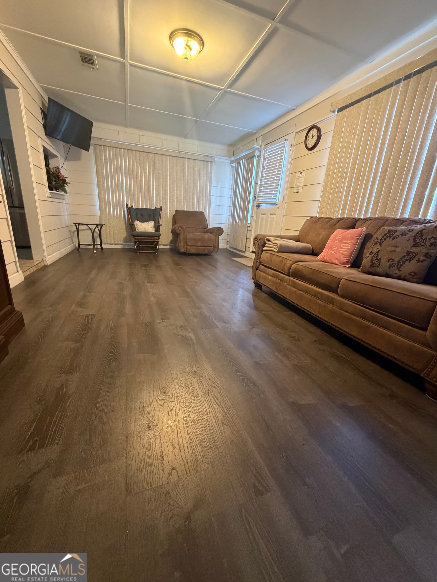 3 bedroom, 2 bathroom, 1,500 sq ft single family residence for sale at 5859 8th Avenue, Eastman, GA 31023 — photo 8