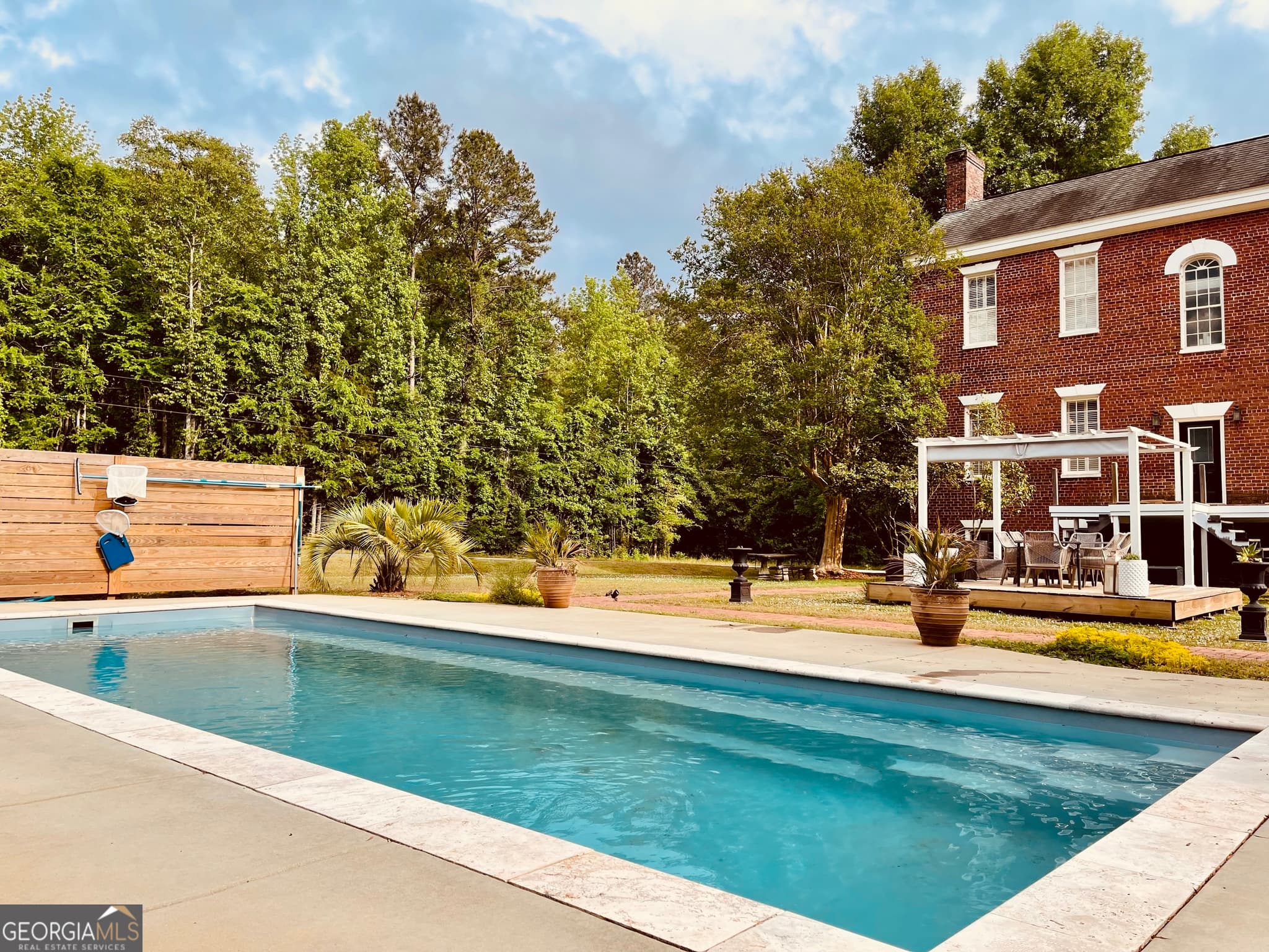 6 bedroom, 3 bathroom, 4,796 sq ft single family residence for sale at 837 Bartram Trace Road, Rayle, GA 30660 — photo 4