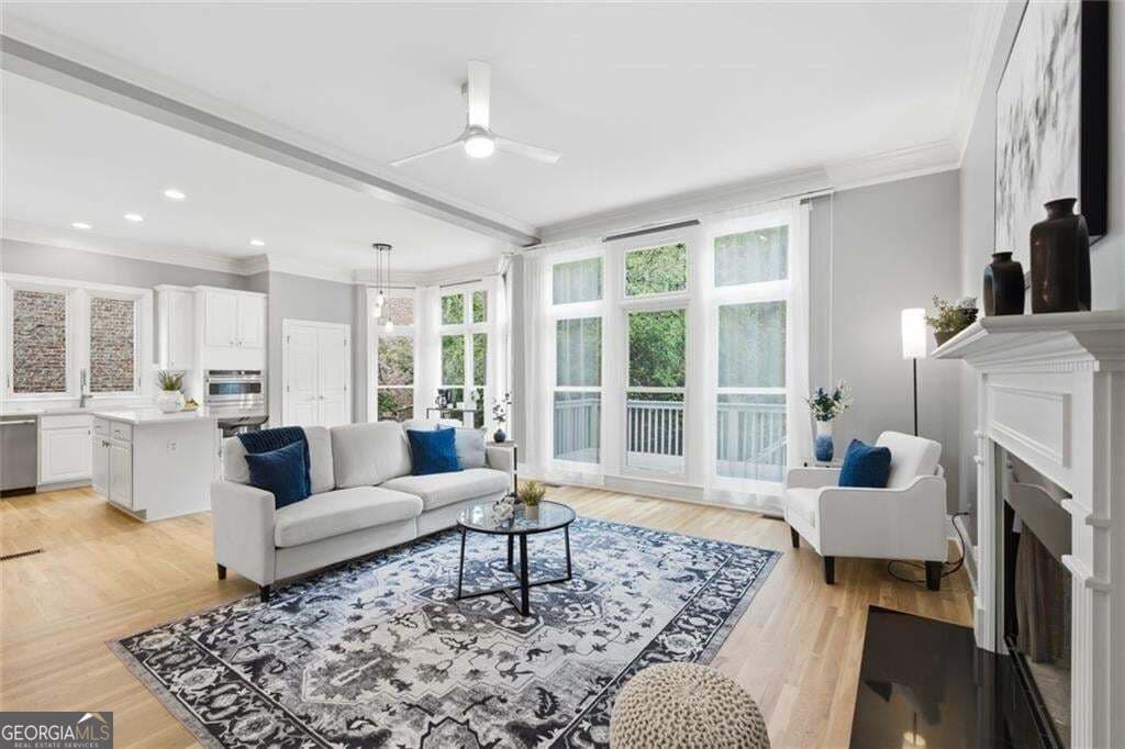 4 bedroom, 4 bathroom, 2,871 sq ft single family residence for sale at 2482 Manor Walk, Decatur, GA 30030 — photo 5