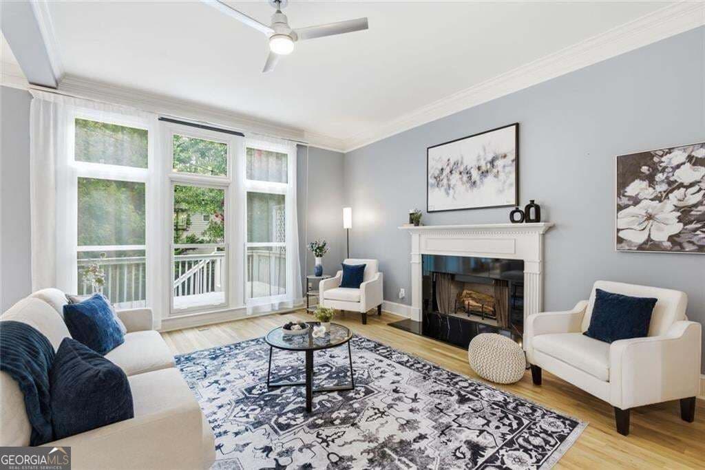 4 bedroom, 4 bathroom, 2,871 sq ft single family residence for sale at 2482 Manor Walk, Decatur, GA 30030 — photo 4