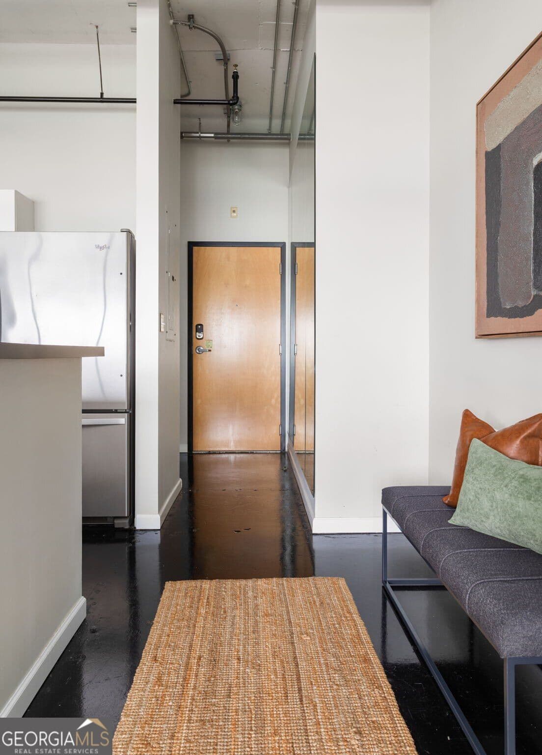 1 bedroom, 1 bathroom, 581 sq ft loft,condominium for sale at 120 Ralph Mcgill Boulevard 610, Atlanta, GA 30308 — photo 4