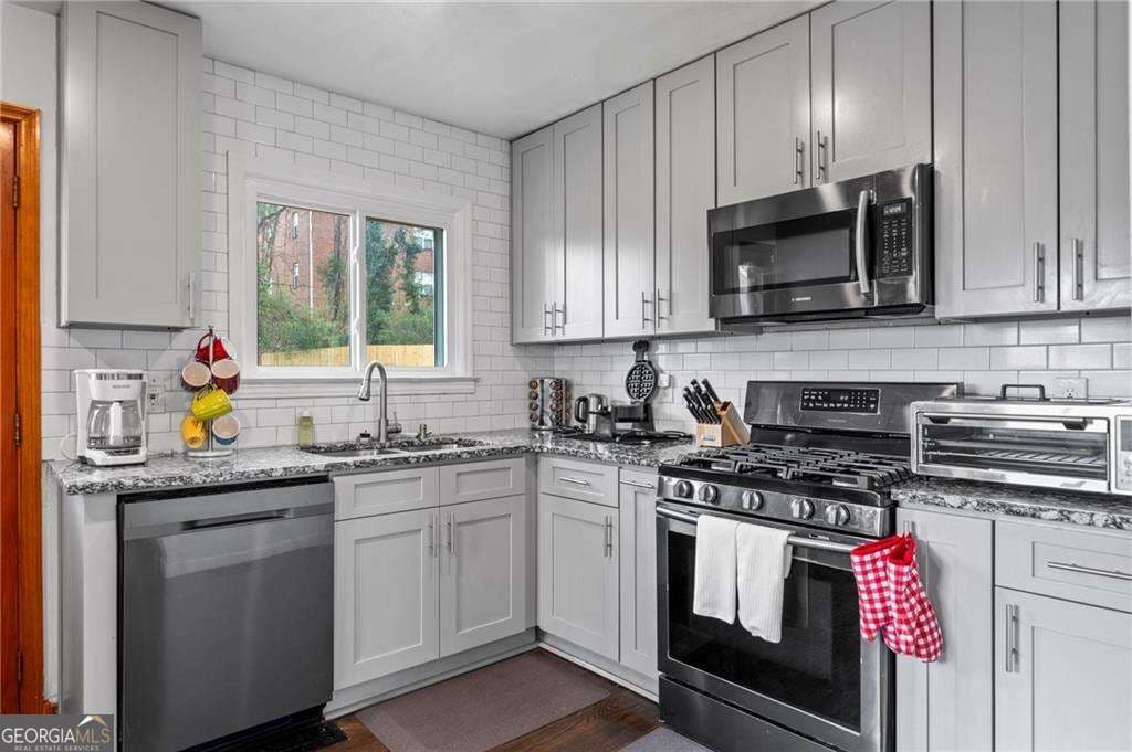 3 bedroom, 2 bathroom, 1,253 sq ft single family residence for rent at 3259 N Fulton Avenue, Hapeville, GA 30354 for $3,100 a month — photo 6