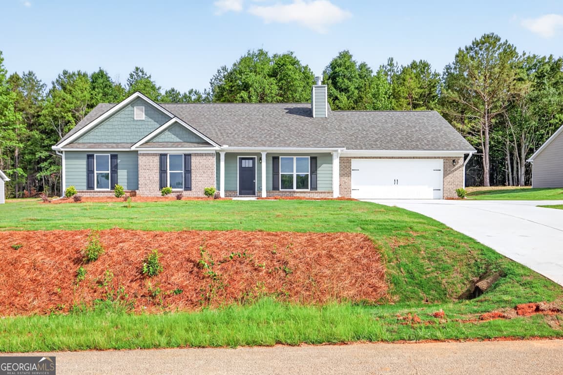 4 bedroom, 3 bathroom, 2,150 sq ft single family residence for sale at 154 Airport Road 13, Canon, GA 30520 — photo 2
