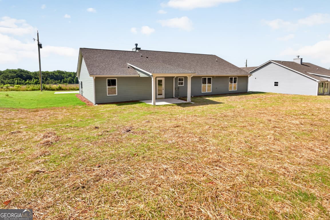 4 bedroom, 3 bathroom, 2,150 sq ft single family residence for sale at 154 Airport Road 13, Canon, GA 30520 — photo 4