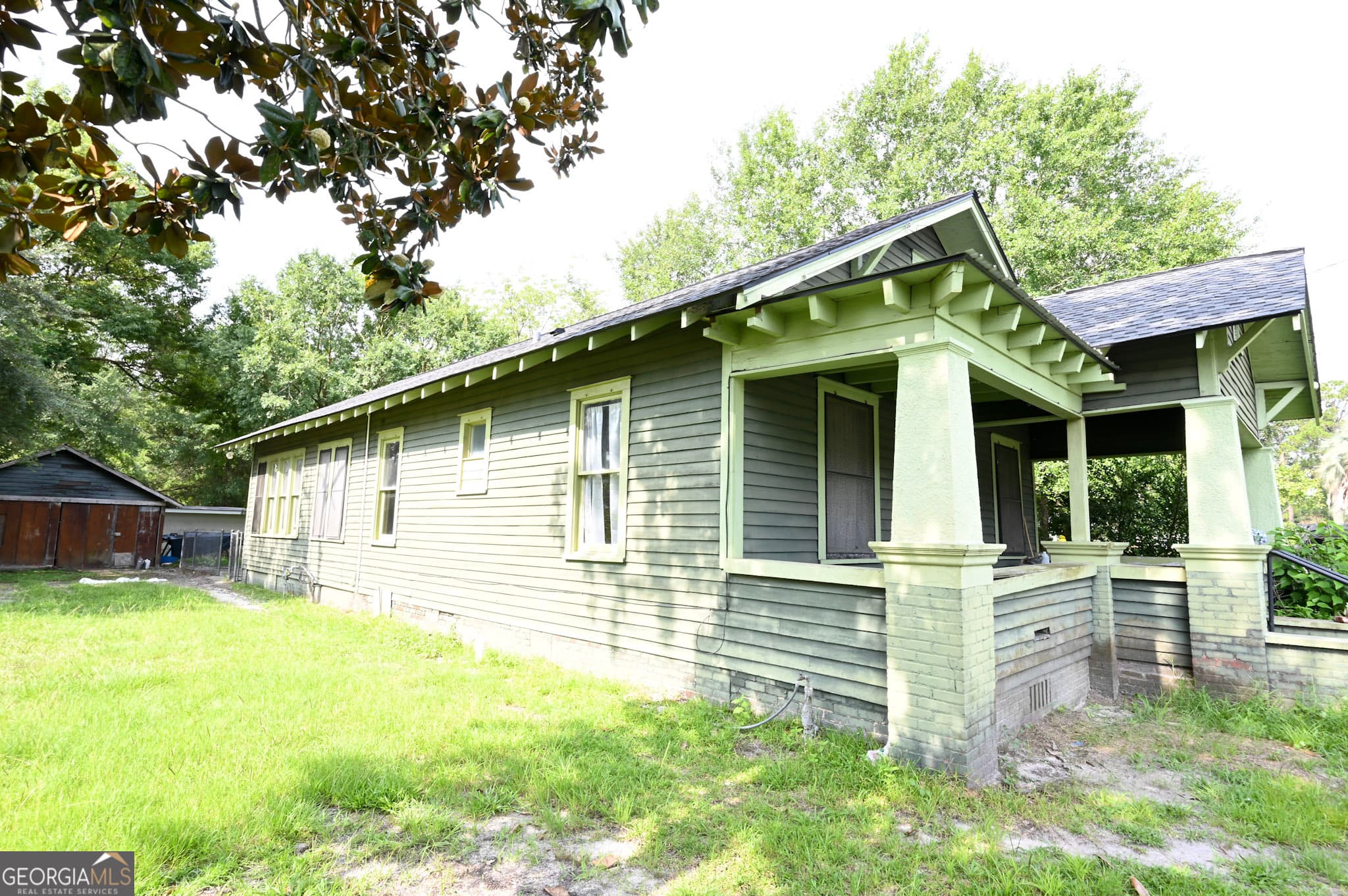 3 bedroom, 1 bathroom, 1,300 sq ft single family residence for sale at 1303 Carswell Avenue, Waycross, GA 31503 — photo 7