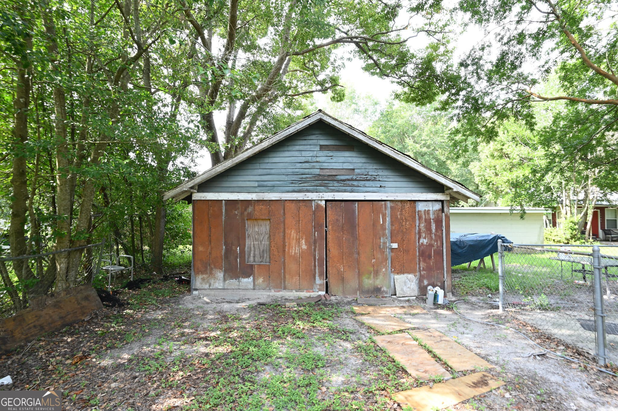3 bedroom, 1 bathroom, 1,300 sq ft single family residence for sale at 1303 Carswell Avenue, Waycross, GA 31503 — photo 5