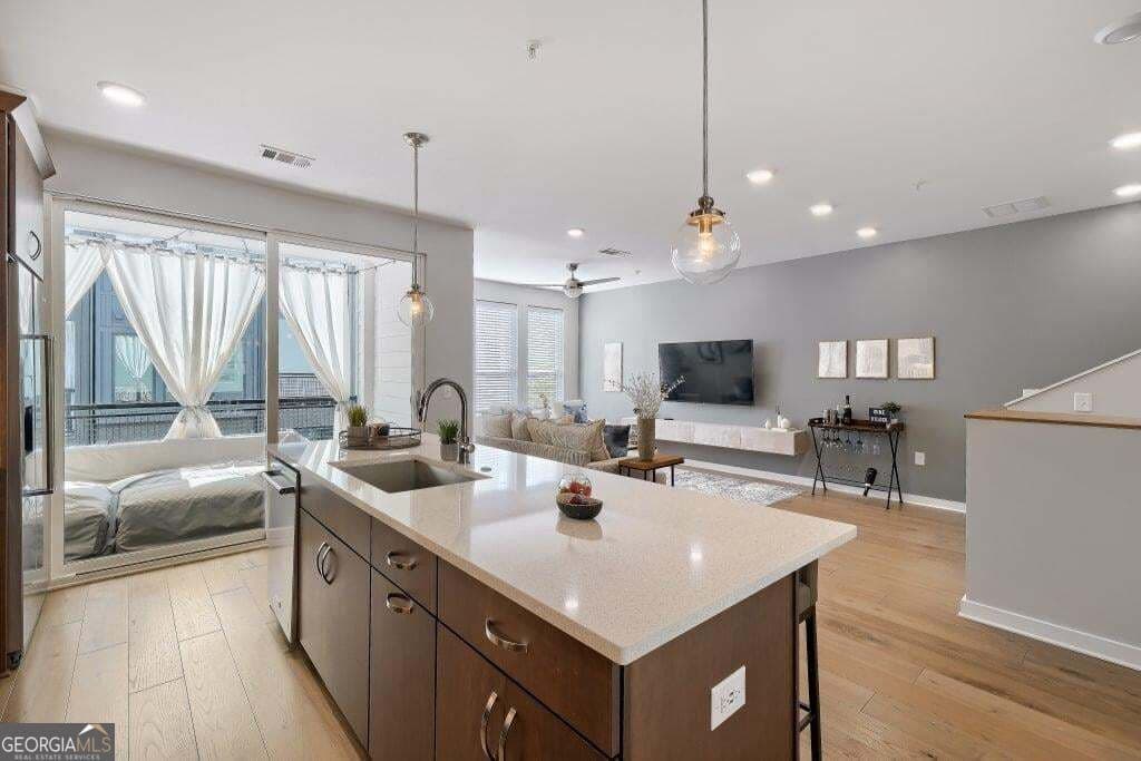 3 bedroom, 3 bathroom, 2,264 sq ft condominium for sale at 1050 Stacks Avenue 1506, Atlanta, GA 30315 — photo 9