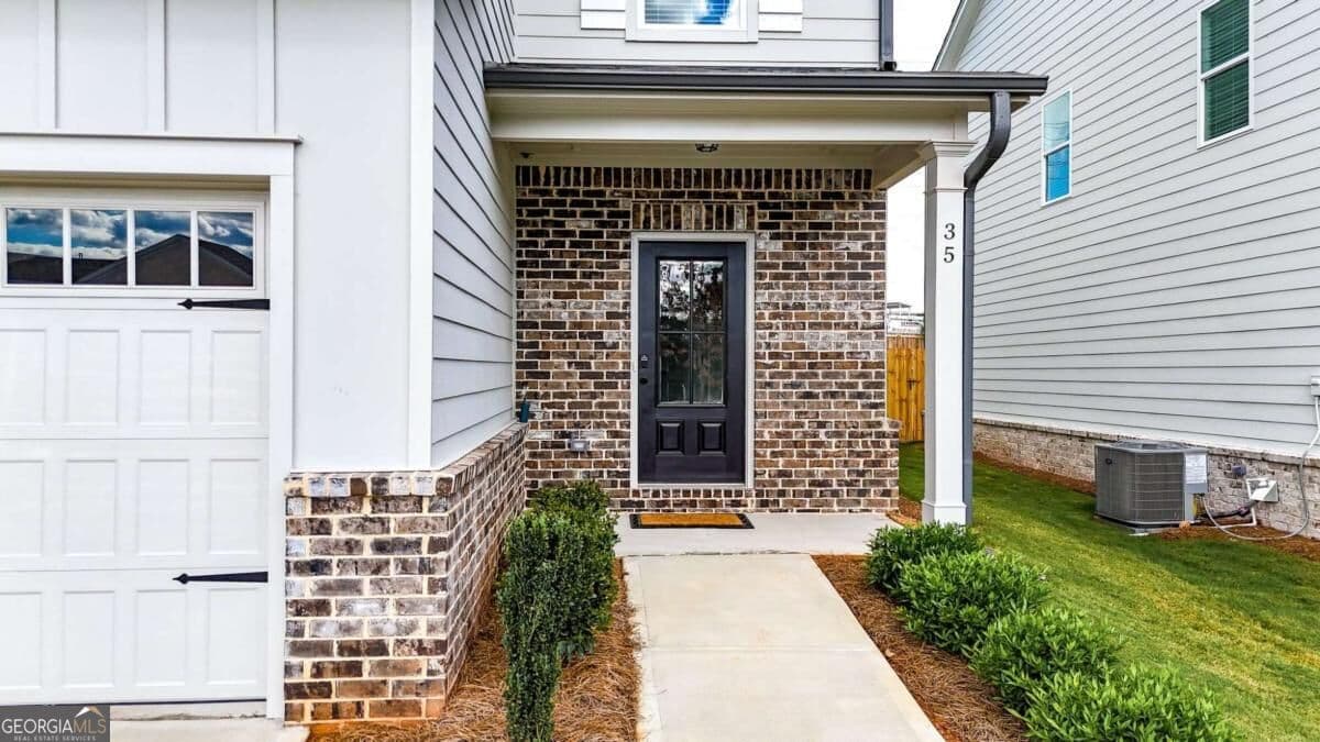 4 bedroom, 2.5 bathroom single family residence for sale at 35 Aviation Road, Marietta, GA 30060 — photo 2