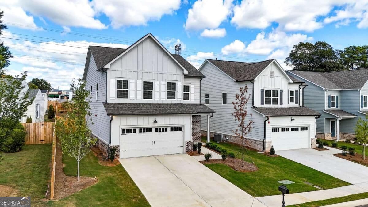 4 bedroom, 2.5 bathroom single family residence for sale at 35 Aviation Road, Marietta, GA 30060 — photo 3