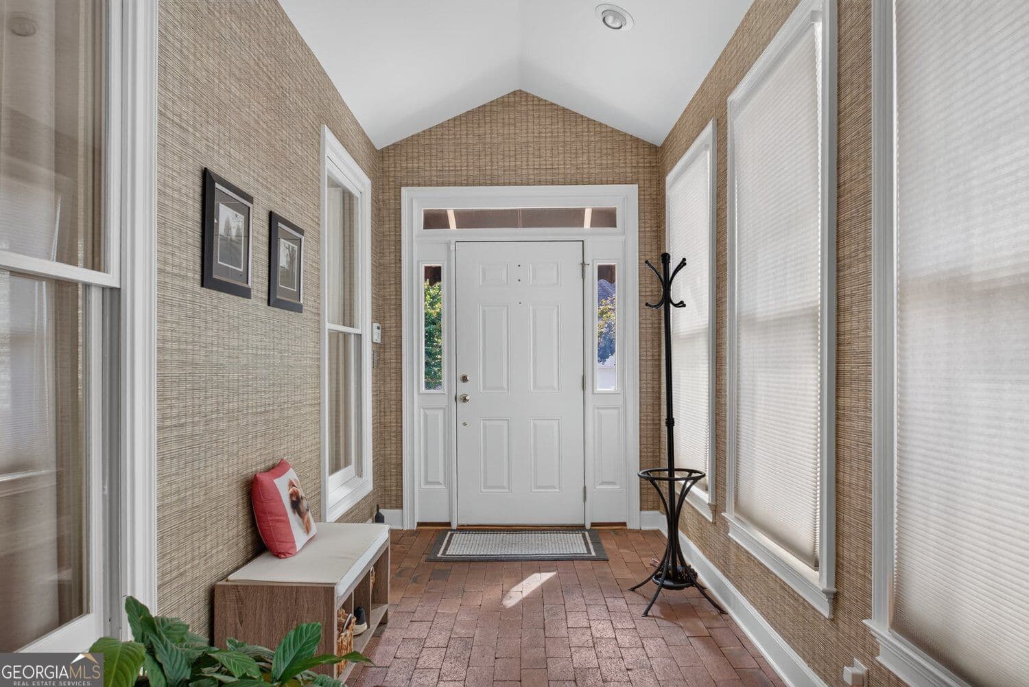 3 bedroom, 4 bathroom, 4,769 sq ft townhouse for sale at 6140 Forest Hills Drive, Peachtree Corners, GA 30092 — photo 5