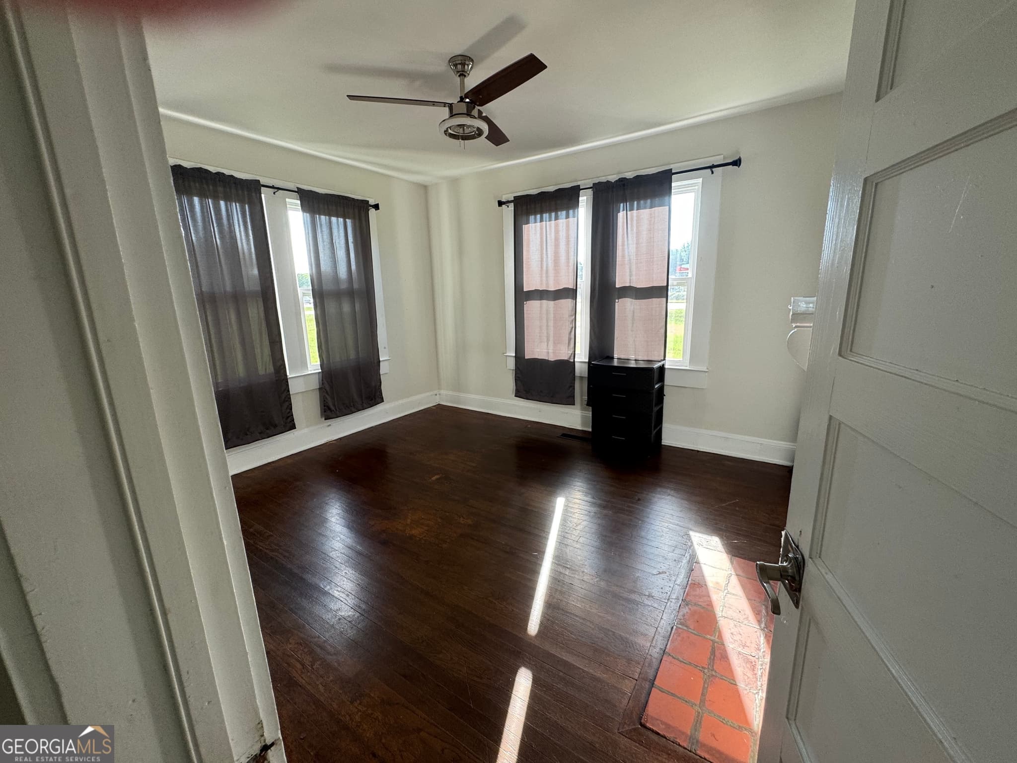4 bedroom, 1 bathroom, 1,404 sq ft single family residence for sale at 968 Ext Elbert Street, Elberton, GA 30635 — photo 6