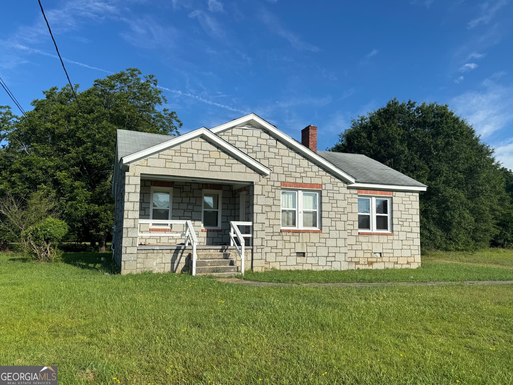 4 bedroom, 1 bathroom, 1,404 sq ft single family residence for sale at 968 Ext Elbert Street, Elberton, GA 30635 — photo 1 of 10