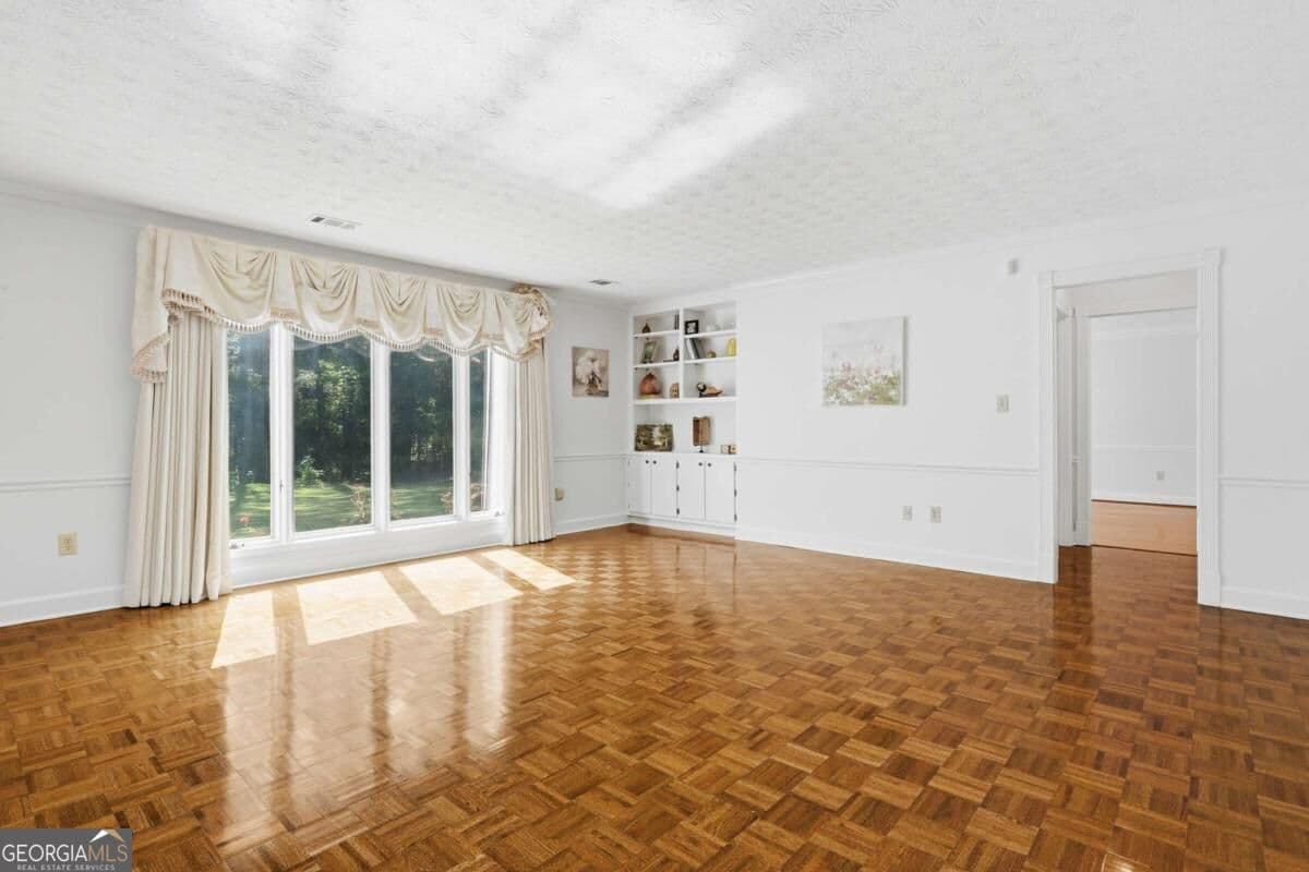 4 bedroom, 3 bathroom, 3,372 sq ft single family residence for sale at 2741 Highway 212, Conyers, GA 30094 — photo 8