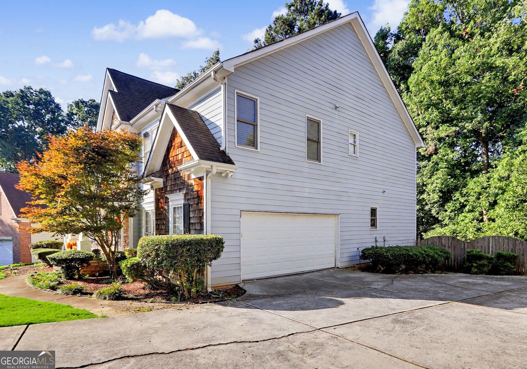 5 bedroom, 3.5 bathroom, 4,382 sq ft single family residence for sale at 324 Viceroy Curve, Stockbridge, GA 30281 — photo 3