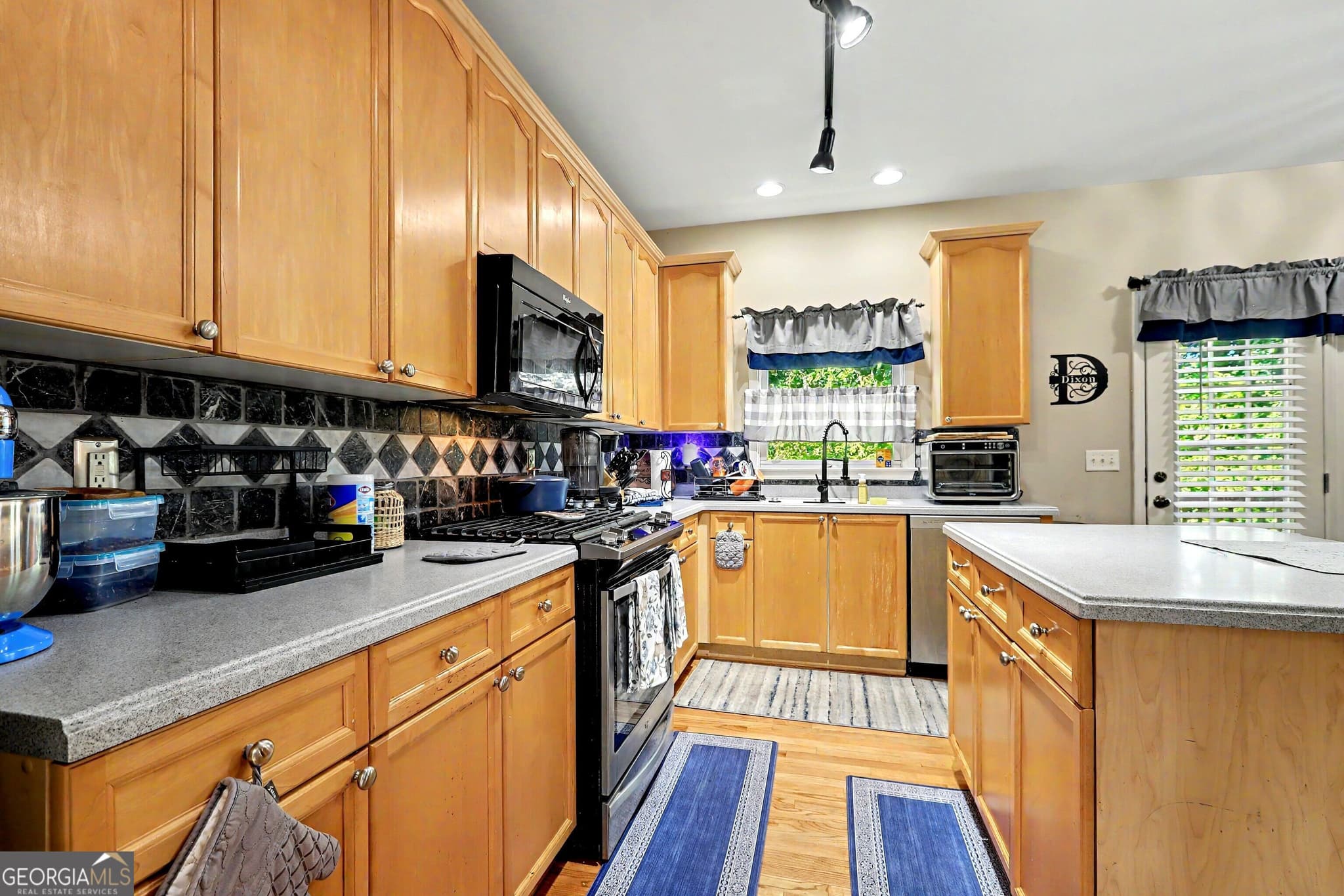 5 bedroom, 3.5 bathroom, 4,382 sq ft single family residence for sale at 324 Viceroy Curve, Stockbridge, GA 30281 — photo 10