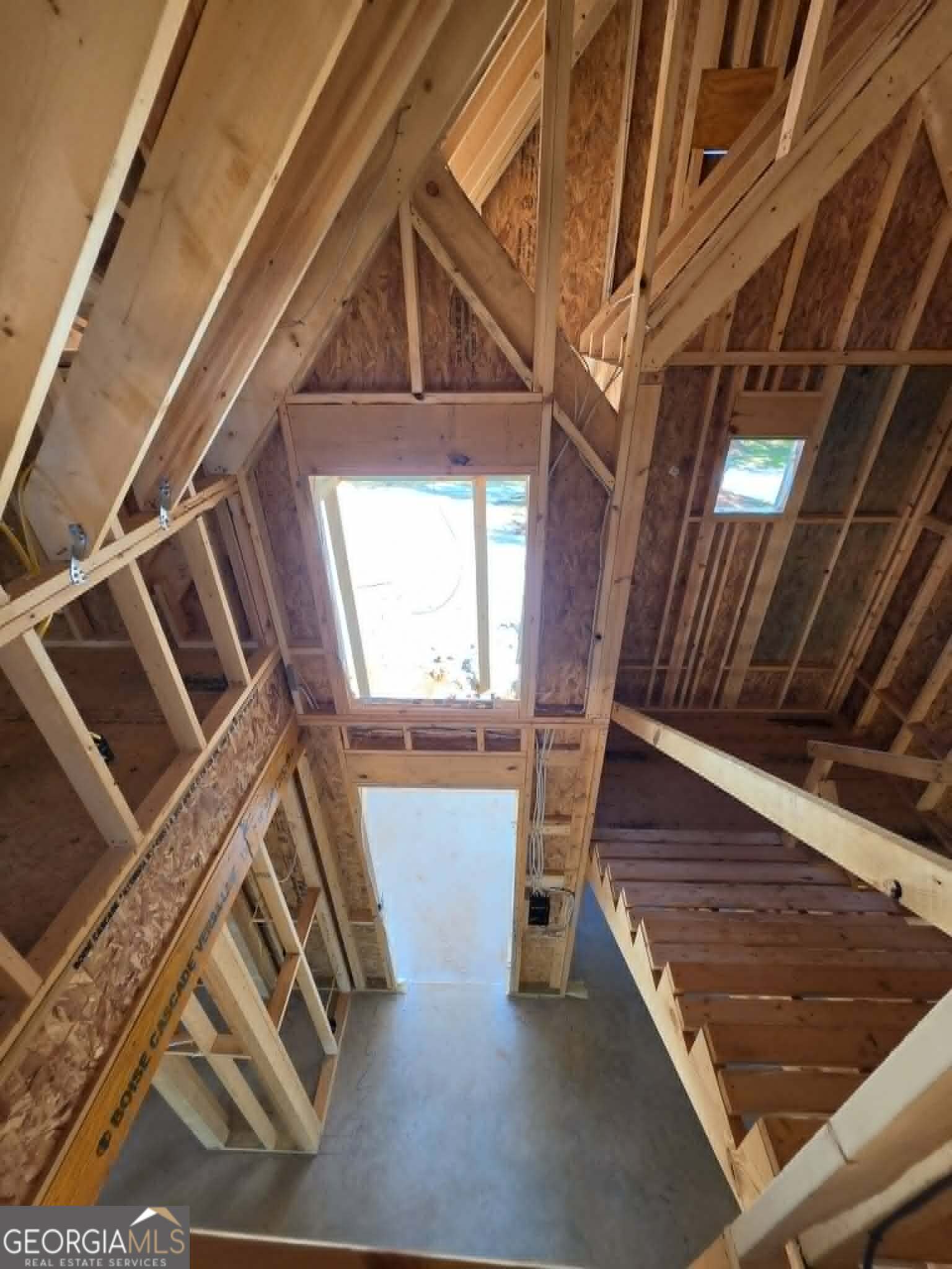 4 bedroom, 4.5 bathroom, 4,023 sq ft single family residence for sale at 343 Currahee Club Drive, Toccoa, GA 30577 — photo 6