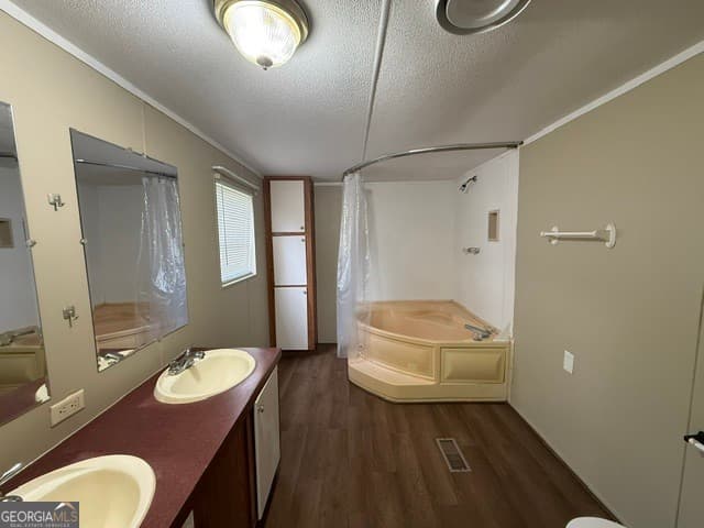 3 bedroom, 2 bathroom, 1,350 sq ft manufactured home,single family residence for sale at 105 Cedar Road, Ocilla, GA 31774 — photo 8