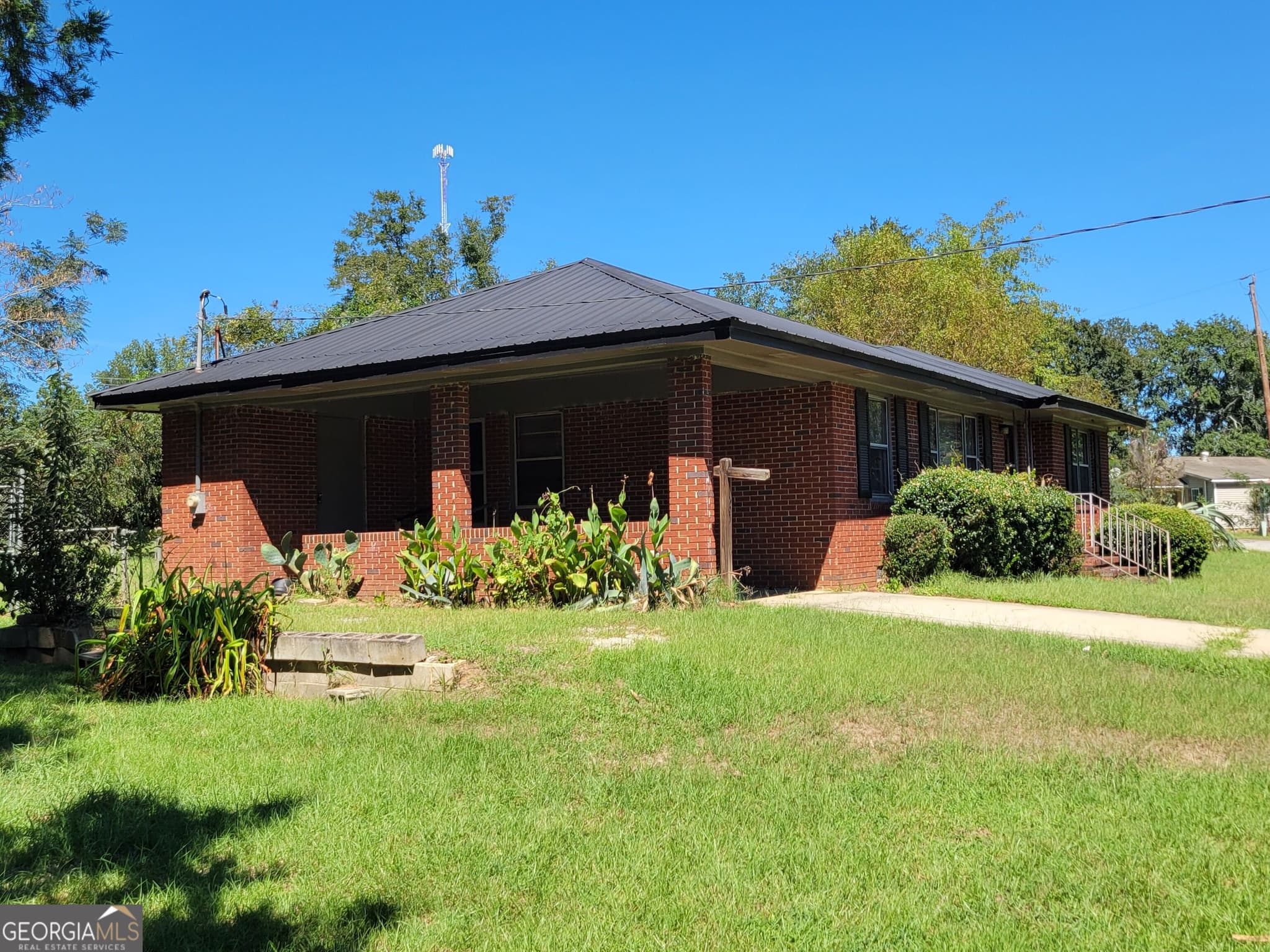 3 bedroom, 2 bathroom, 1,204 sq ft single family residence for sale at 191 Alice Street, Midville, GA 30441 — photo 5