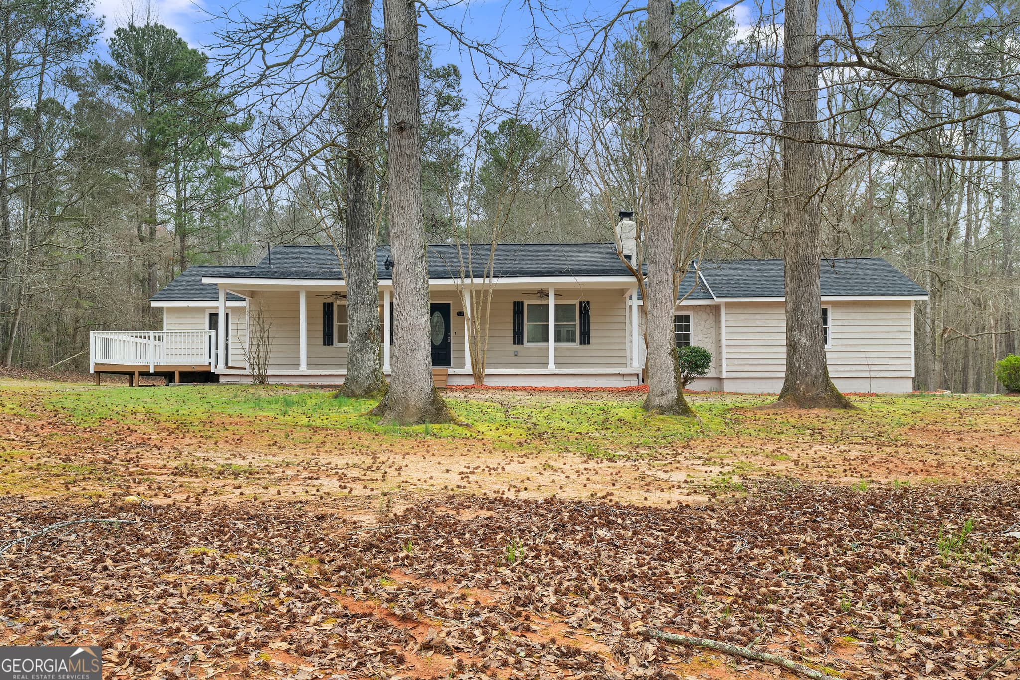 5 bedroom, 3 bathroom, 2,902 sq ft single family residence sold at 135 Highway 154, Sharpsburg, GA 30277