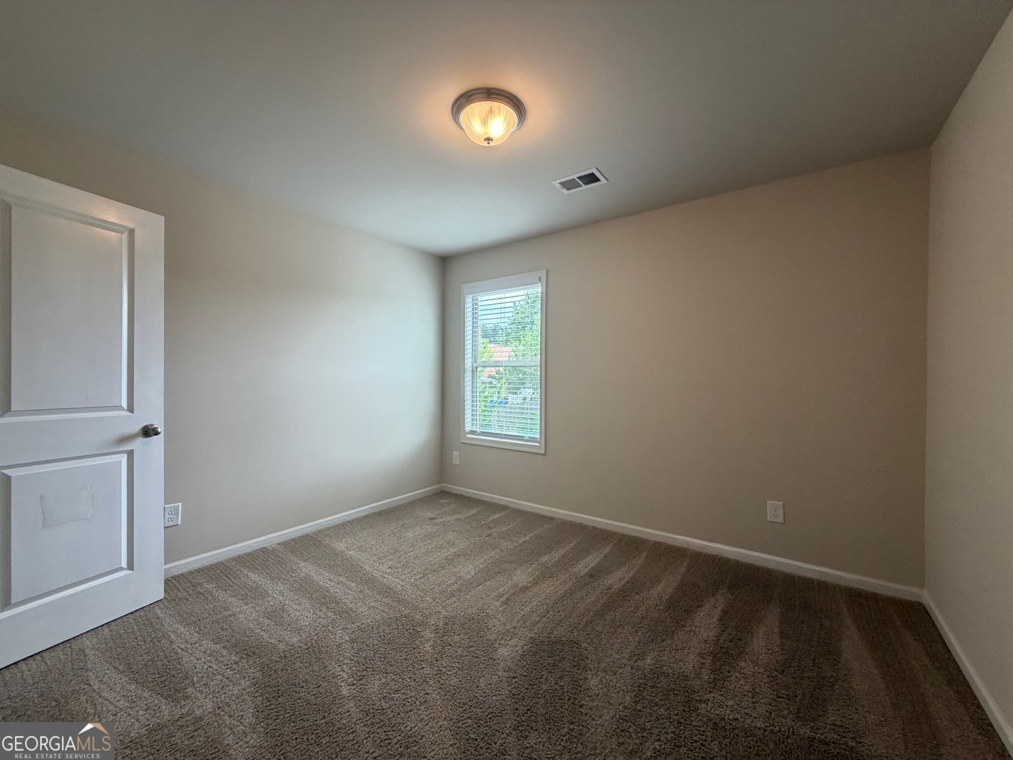 4 bedroom, 3 bathroom, 2,163 sq ft single family residence for sale at 225 Orchard Drive, Covington, GA 30014 — photo 8