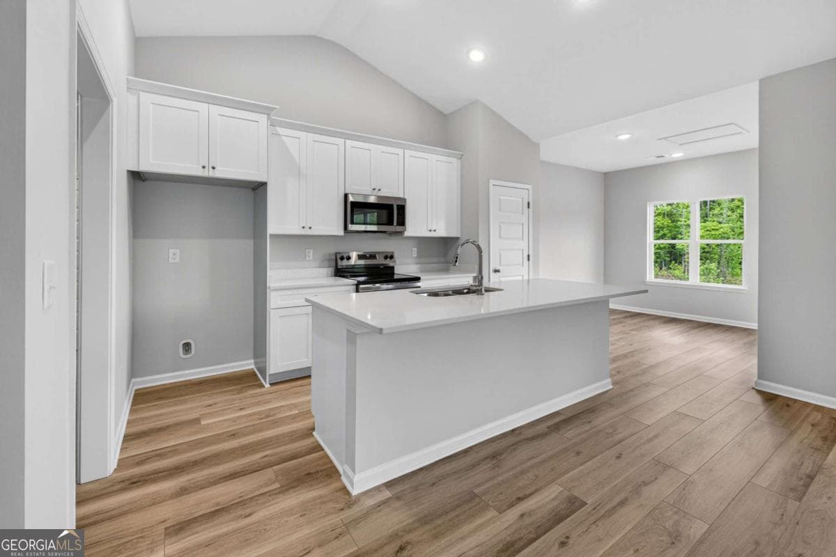 4 bedroom, 2.5 bathroom, 2,176 sq ft single family residence for sale at 4600 Hollingsworth Ferry Road LOT 2A, Franklin, GA 30217 — photo 10