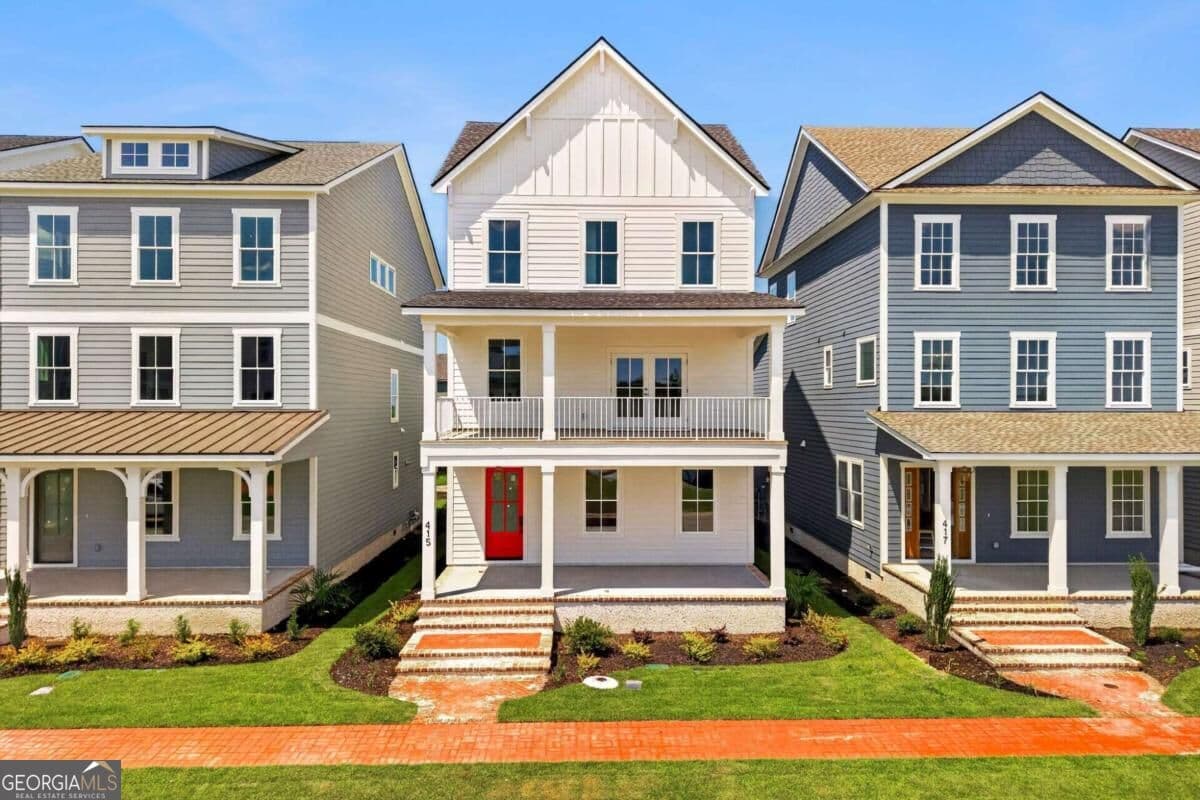 5 bedroom, 3.5 bathroom, 2,578 sq ft single family residence for sale at 415 Reserve Way, Savannah, GA 31401 — photo 1 of 12