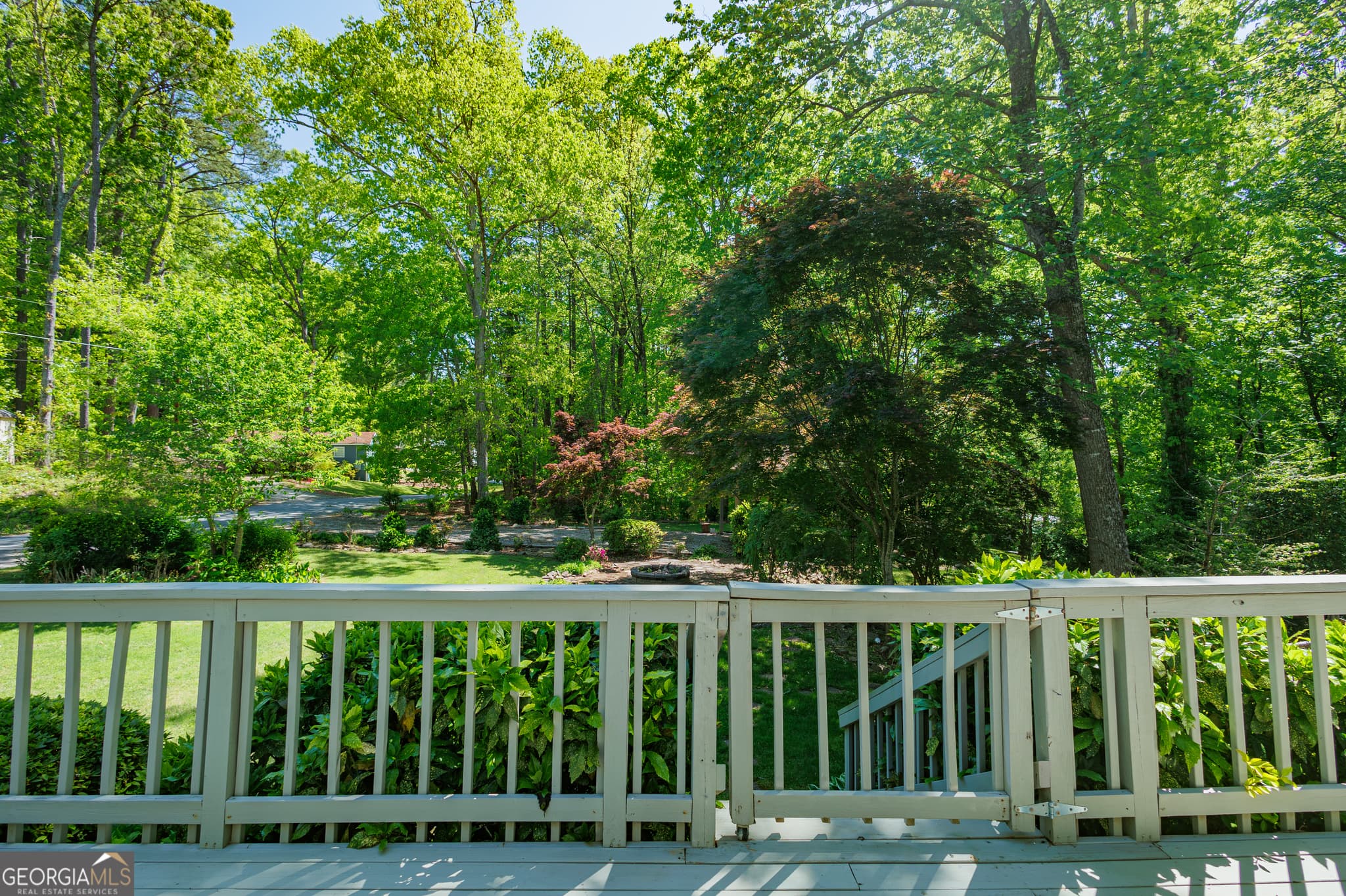 2 bedroom, 1.5 bathroom, 1,772 sq ft single family residence for sale at 3970 Pine Hill Drive, Douglasville, GA 30135 — photo 3