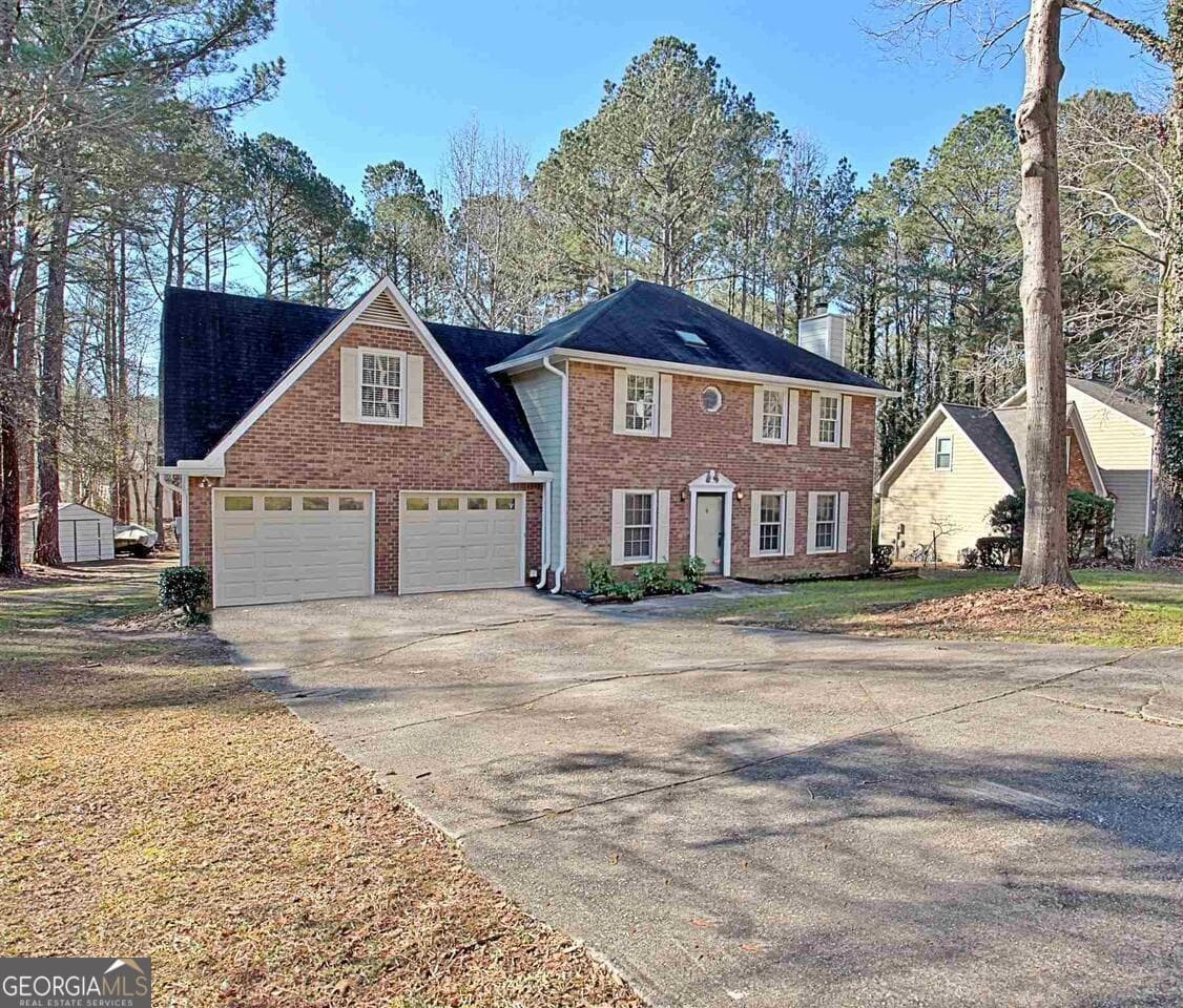 4 bedroom, 2.5 bathroom, 1,856 sq ft single family residence for rent at 119 Terrace Tay, Peachtree City, GA 30269 for $3,100 a month — photo 2