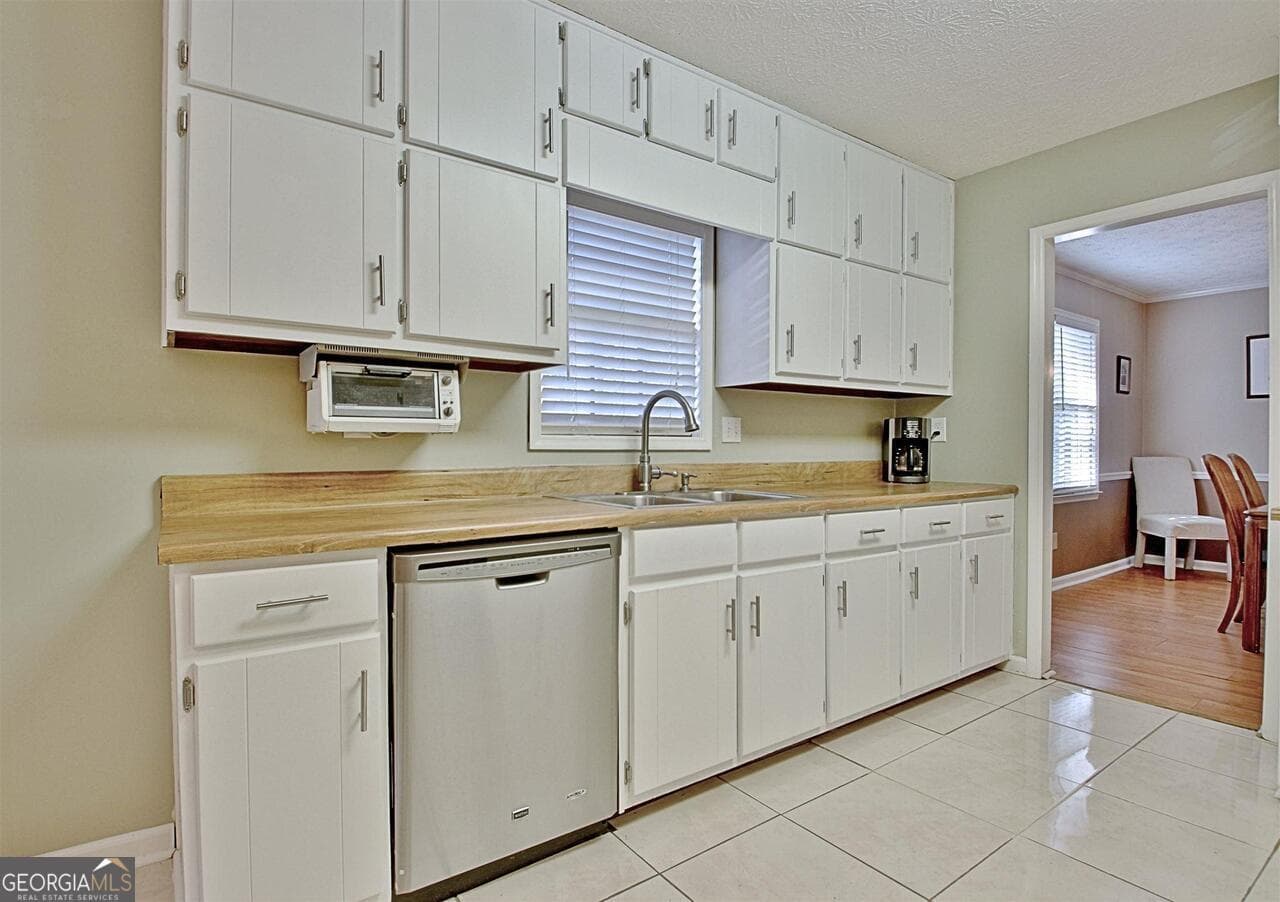 4 bedroom, 2.5 bathroom, 1,856 sq ft single family residence for rent at 119 Terrace Tay, Peachtree City, GA 30269 for $3,100 a month — photo 6
