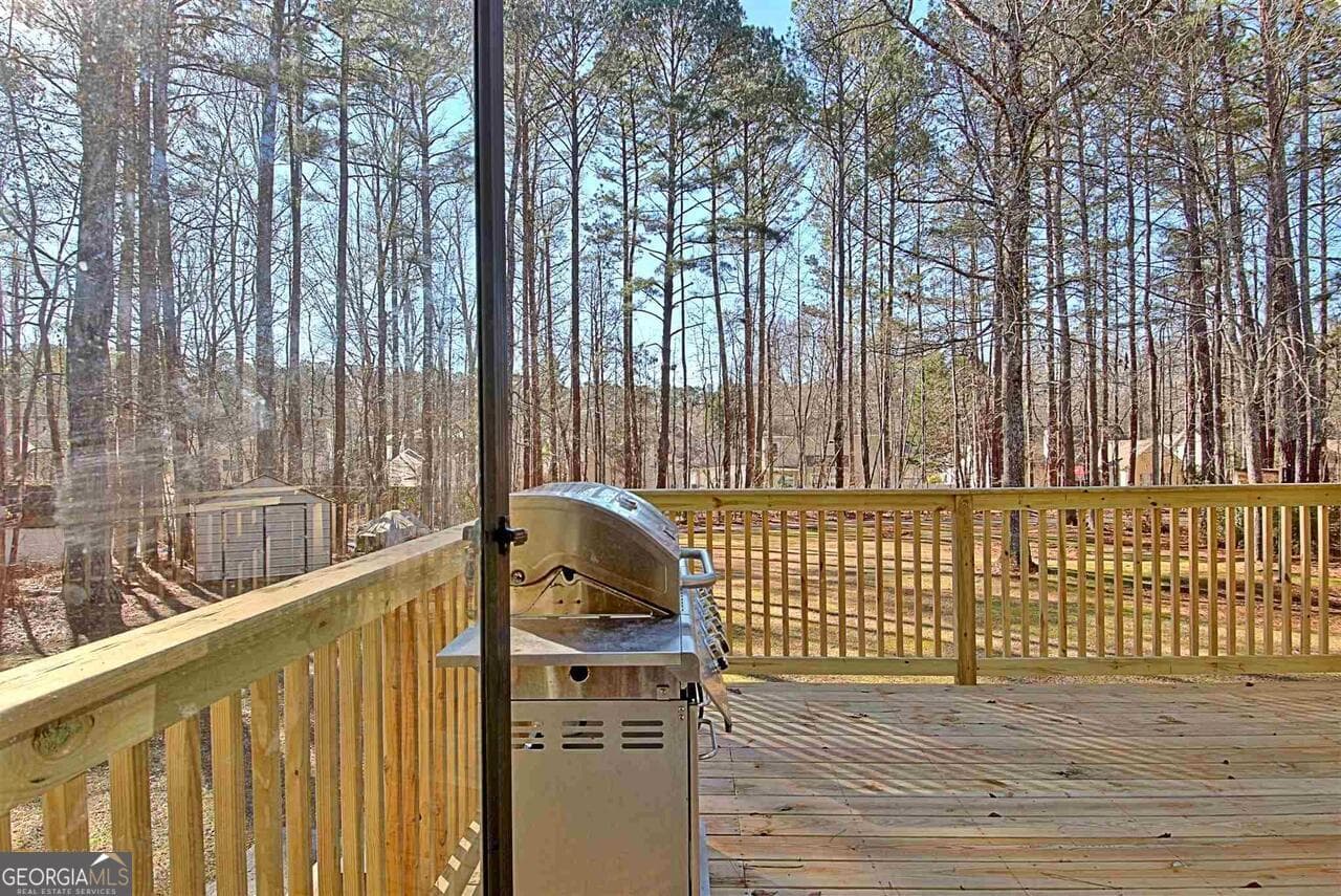 4 bedroom, 2.5 bathroom, 1,856 sq ft single family residence for rent at 119 Terrace Tay, Peachtree City, GA 30269 for $3,100 a month — photo 9