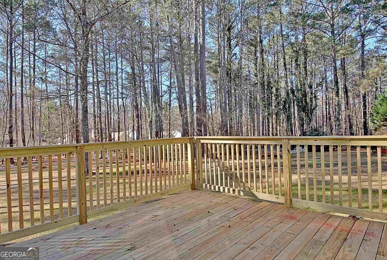 4 bedroom, 2.5 bathroom, 1,856 sq ft single family residence for rent at 119 Terrace Tay, Peachtree City, GA 30269 for $3,100 a month — photo 10