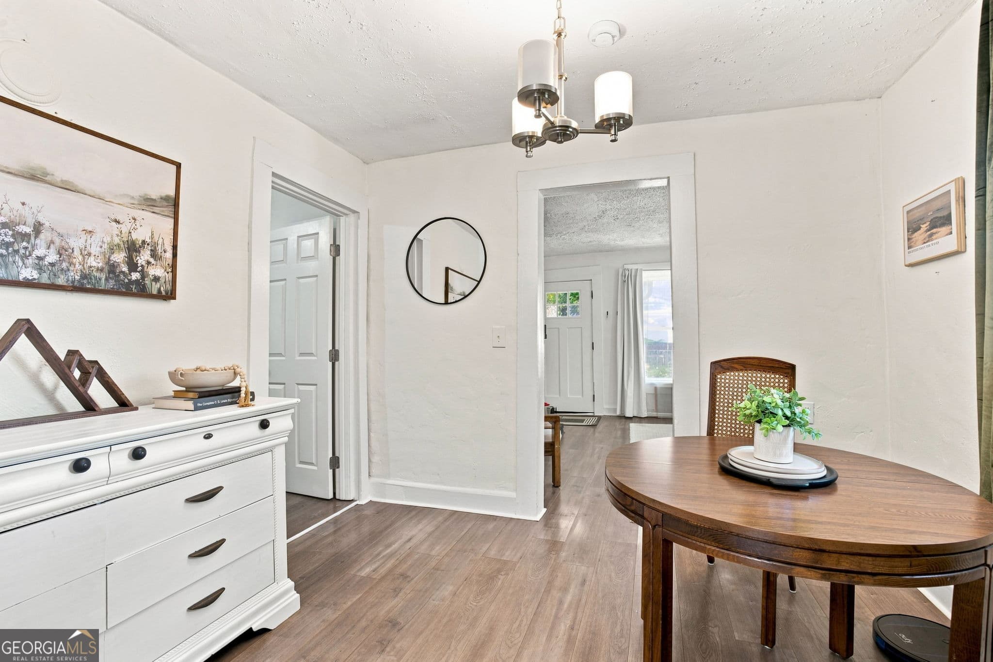 2 bedroom, 1 bathroom, 808 sq ft single family residence for sale at 3383 Lawrence Street, Scottdale, GA 30079 — photo 9
