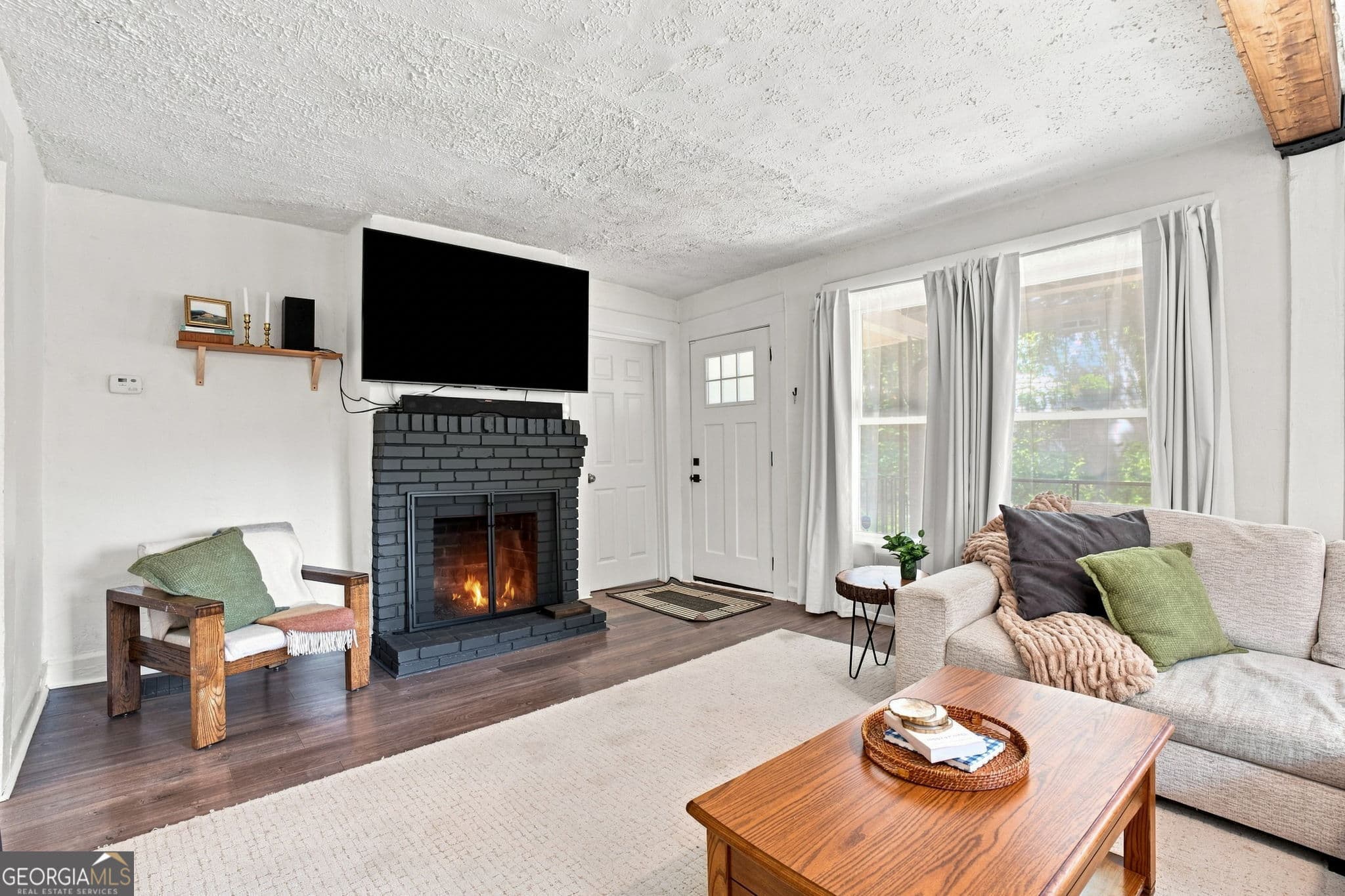 2 bedroom, 1 bathroom, 808 sq ft single family residence for sale at 3383 Lawrence Street, Scottdale, GA 30079 — photo 8