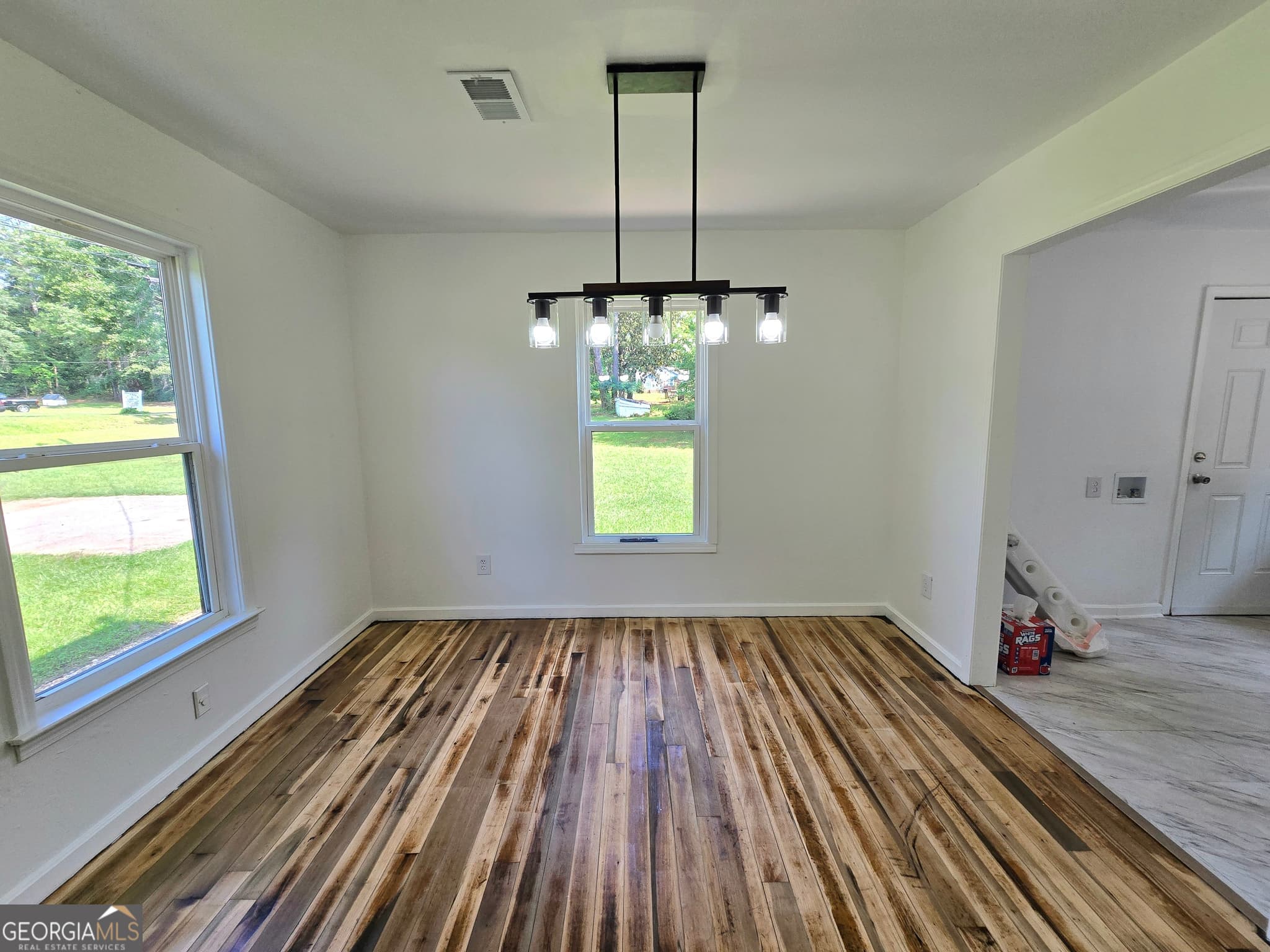 3 bedroom, 1 bathroom, 960 sq ft single family residence for sale at 1190 Johnson Road, Senoia, GA 30276 — photo 6