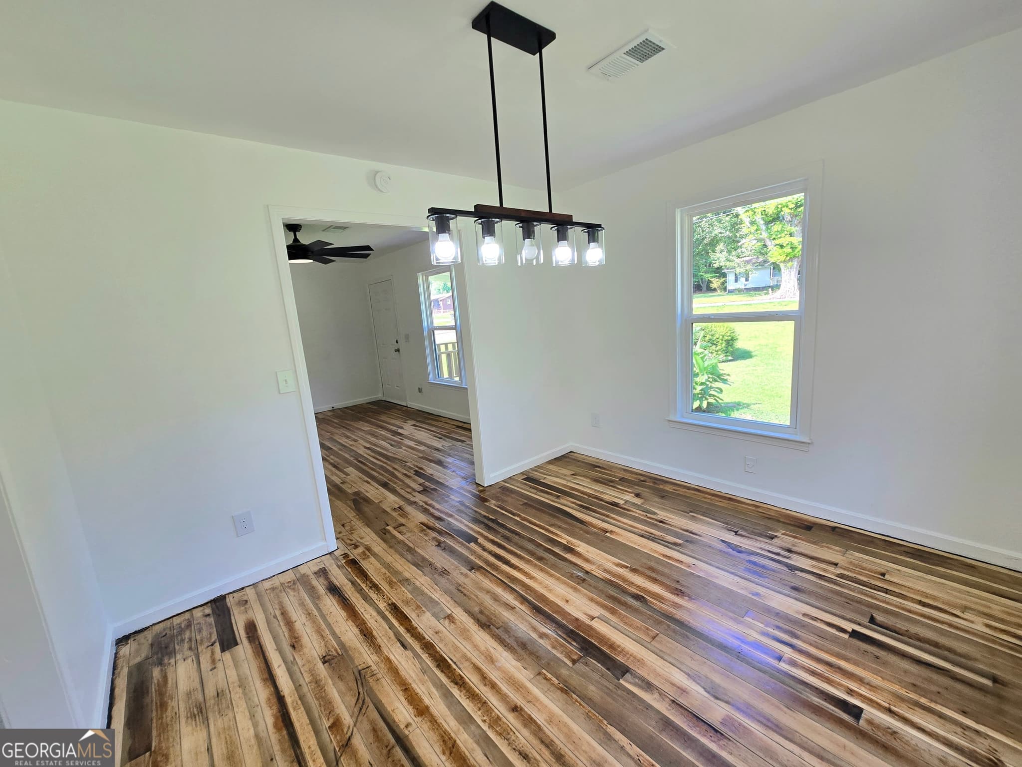 3 bedroom, 1 bathroom, 960 sq ft single family residence for sale at 1190 Johnson Road, Senoia, GA 30276 — photo 8