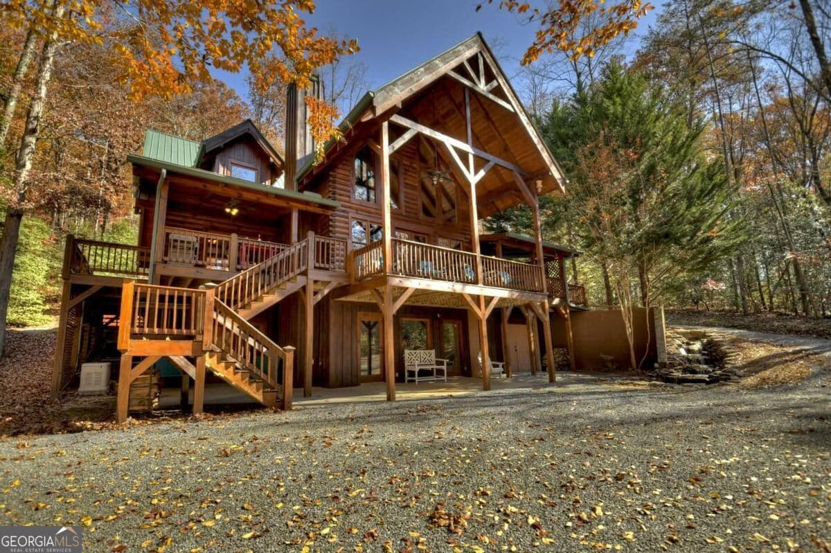 5 bedroom, 3.5 bathroom, 4,232 sq ft cabin,single family residence for sale at 1970 Big Ben Road, Ellijay, GA 30540 — photo 1 of 47