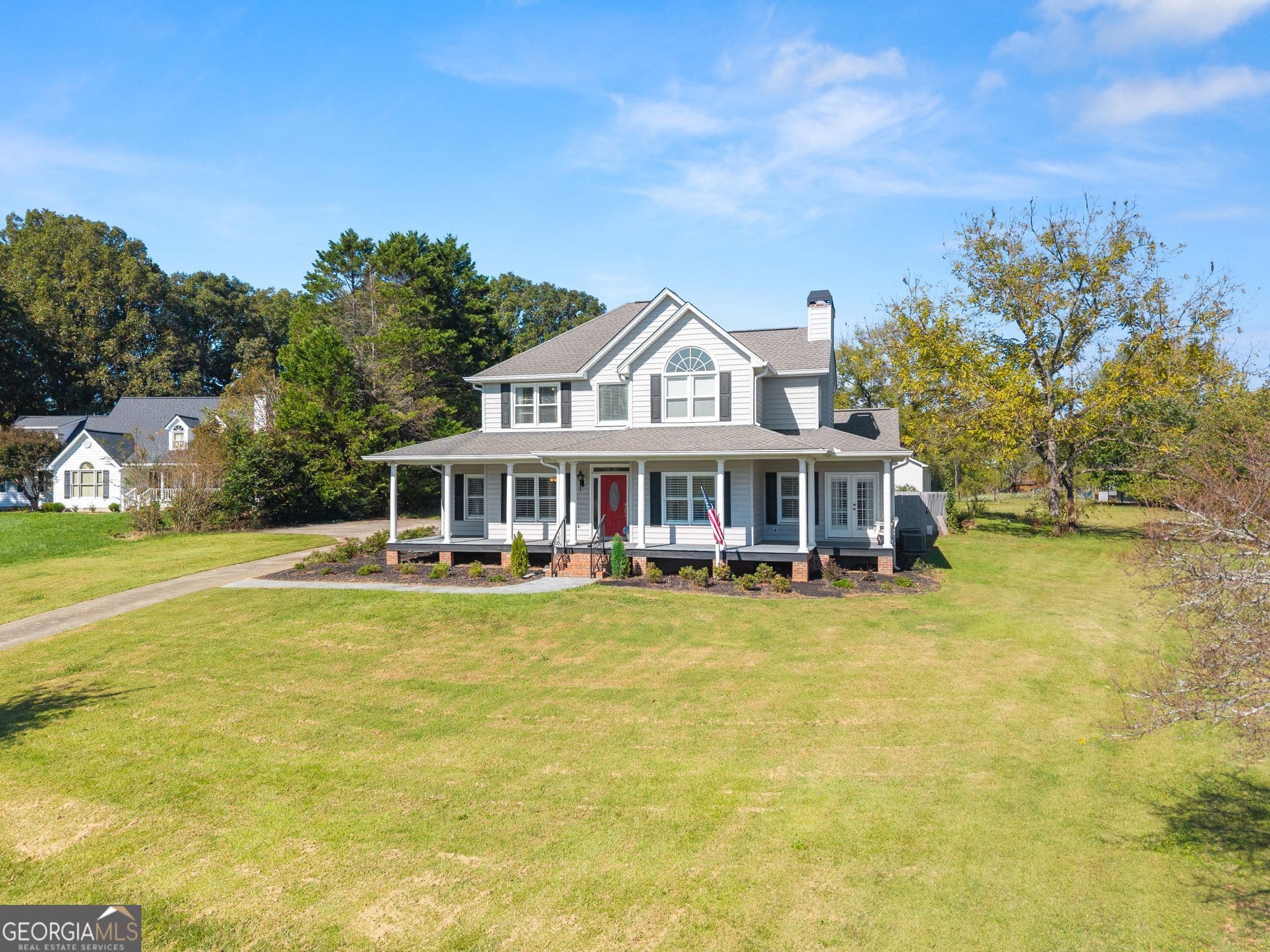 3 bedroom, 2.5 bathroom, 3,010 sq ft single family residence for sale at 5816 Sweetbottom Lane, Clermont, GA 30527 — photo 6