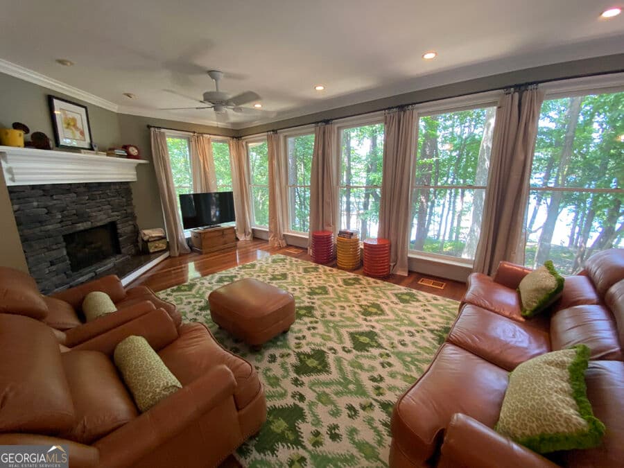 3 bedroom, 2.5 bathroom, 2,210 sq ft single family residence for sale at 455 Chase Landing Road, Martin, GA 30557 — photo 3