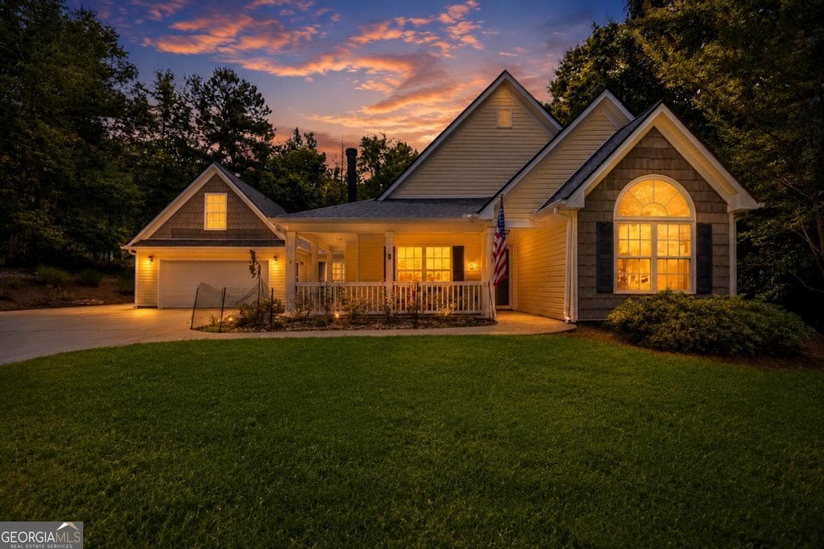 4 bedroom, 3 bathroom, 2,400 sq ft single family residence for sale at 280 E River Bend Drive, Eatonton, GA 31024 — photo 3