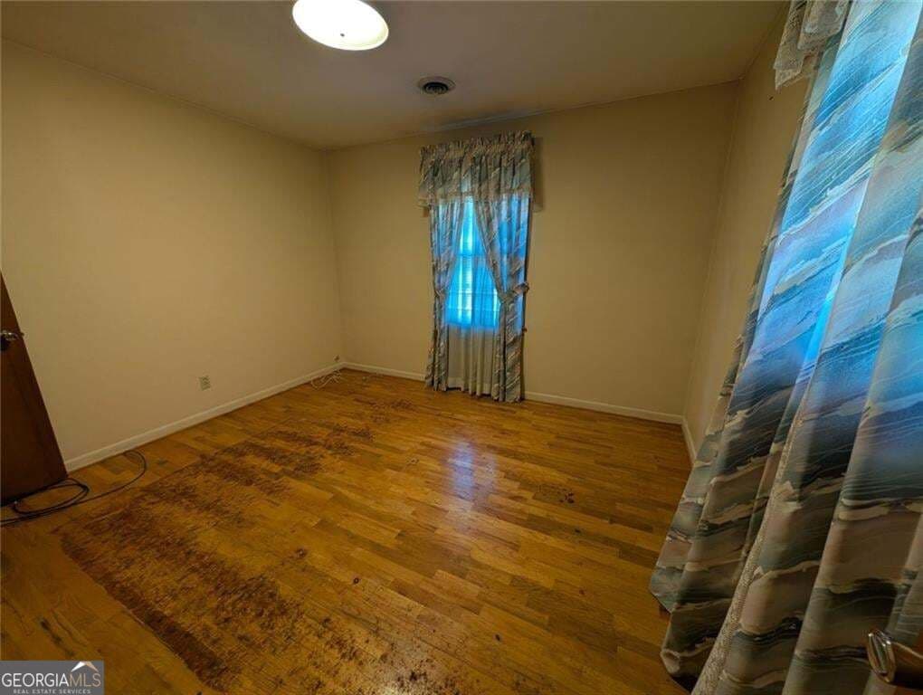 3 bedroom, 1.5 bathroom, 2,900 sq ft single family residence for sale at 109 7th Street, Carrollton, GA 30117 — photo 7