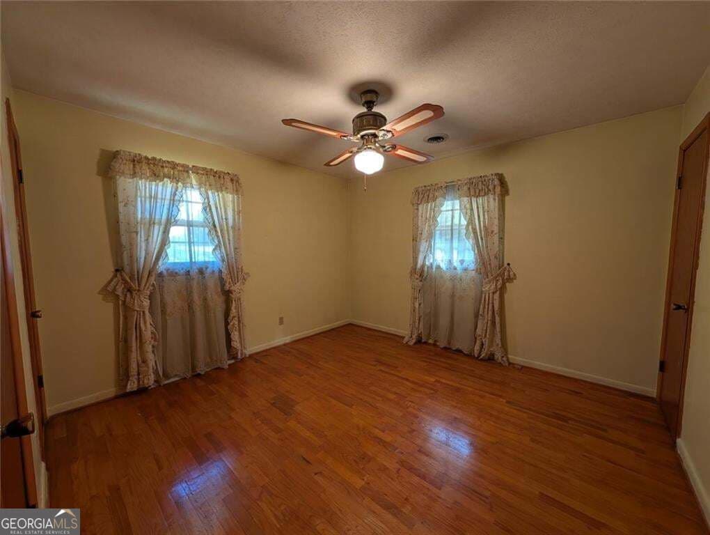 3 bedroom, 1.5 bathroom, 2,900 sq ft single family residence for sale at 109 7th Street, Carrollton, GA 30117 — photo 8